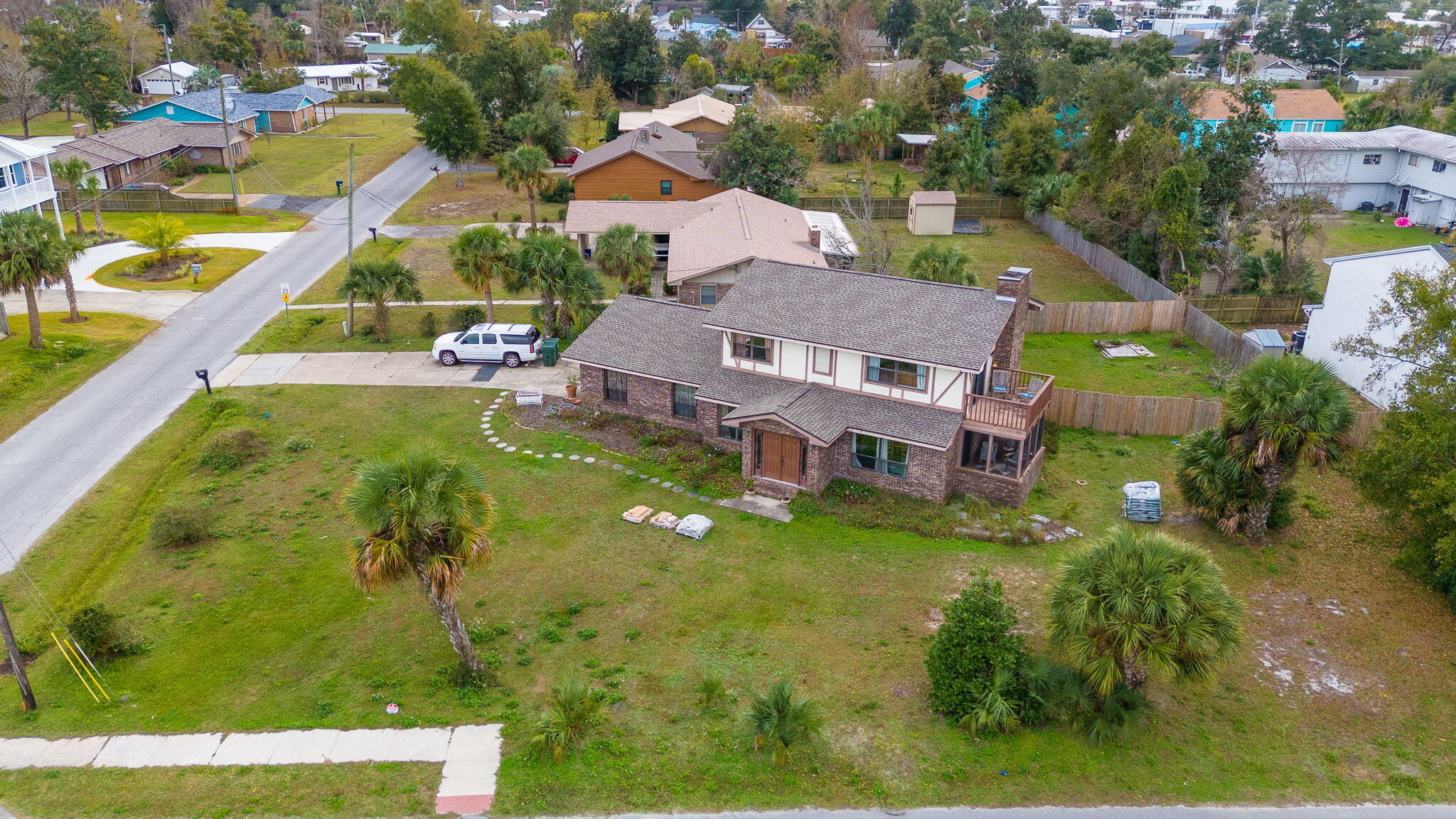 BAY PARK MANOR THE - Residential