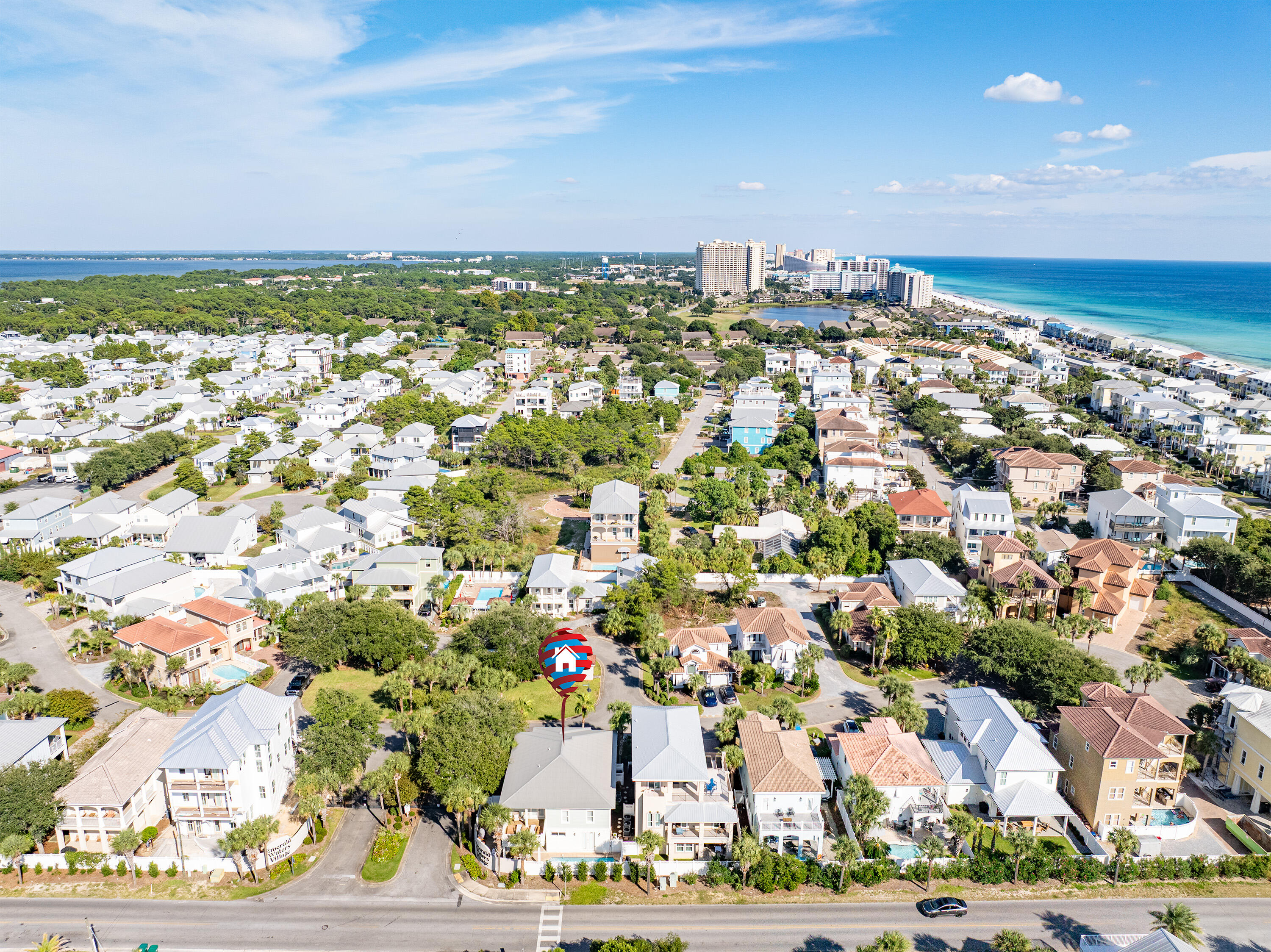 EMERALD WATERS VILLAGE - Residential