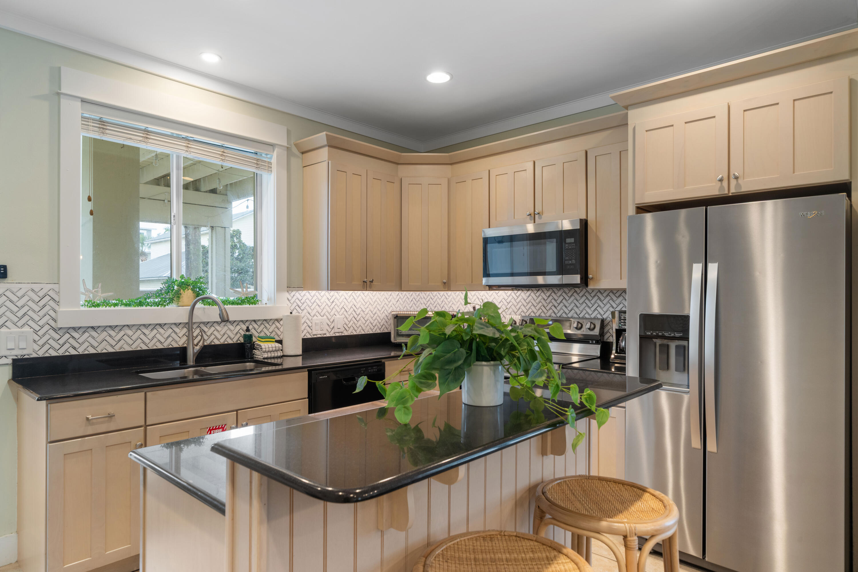 EMERALD WATERS VILLAGE - Residential
