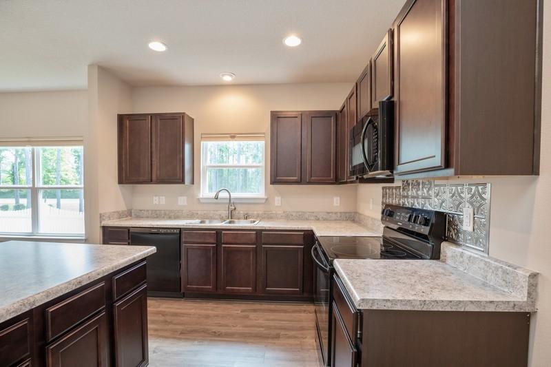 HAMMOCK BAY - Residential