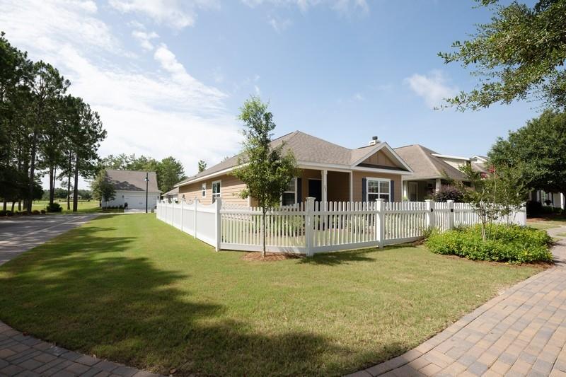 HAMMOCK BAY - Residential