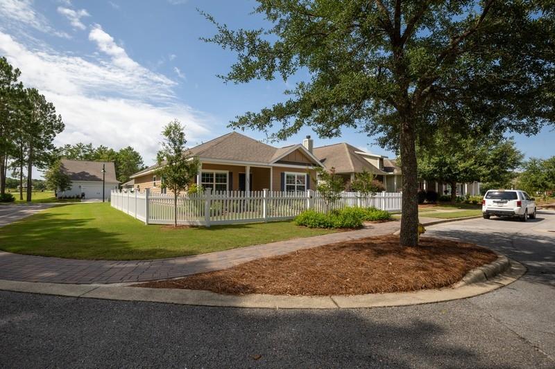 HAMMOCK BAY - Residential