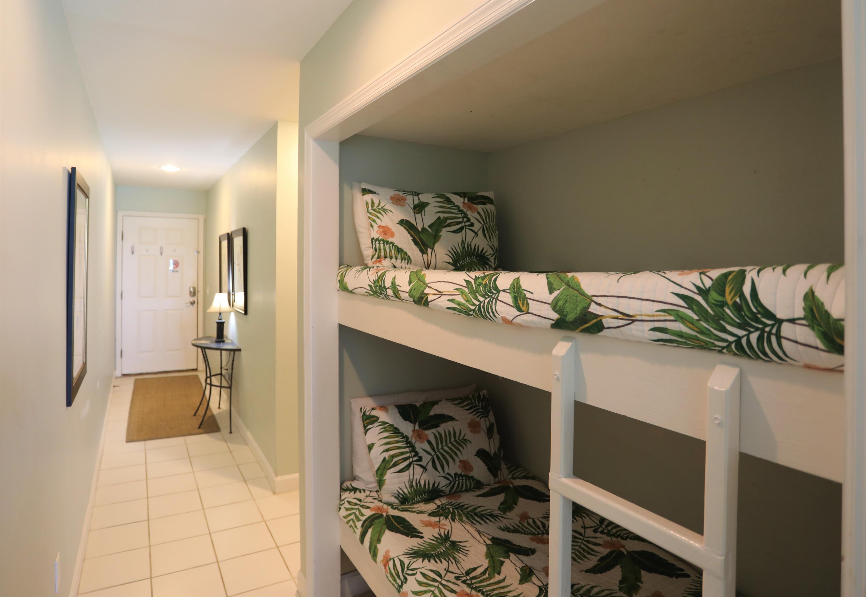 MISTRAL CONDO - Residential