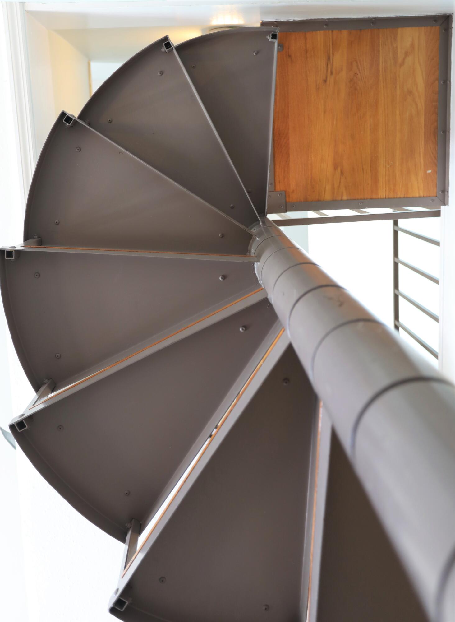 MISTRAL CONDO - Residential