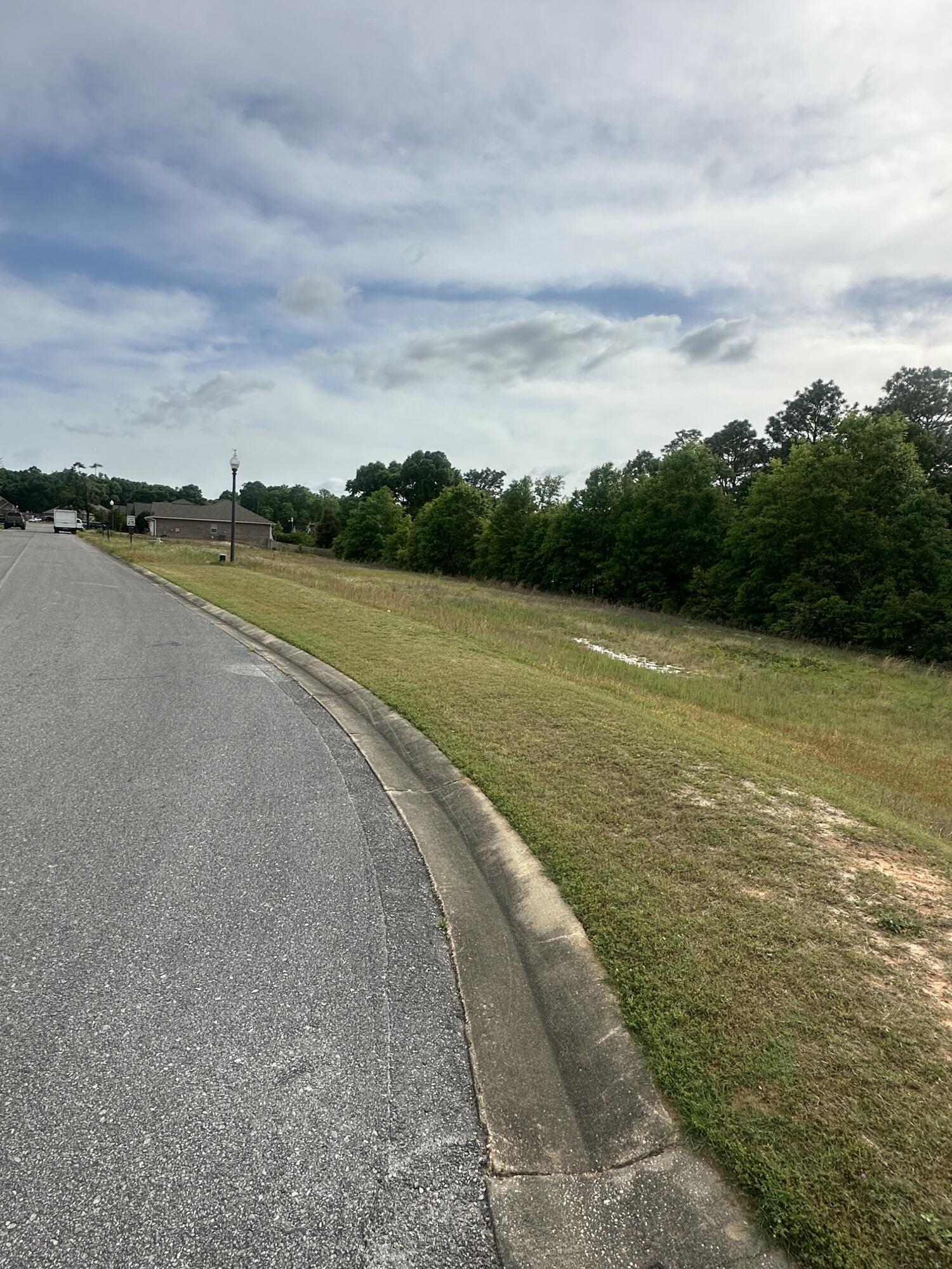 LIBERTY OAKS - Land