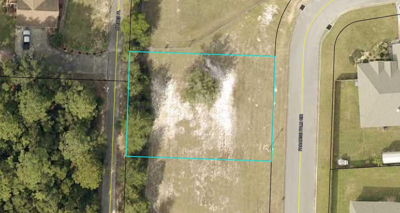 Wonderful opportunity to build your dream home in a lovely family friendly neighborhood. Great conveient location, right off Old Bethel Road in Crestview. Don't miss this opportunity to get into a great neighborhood.