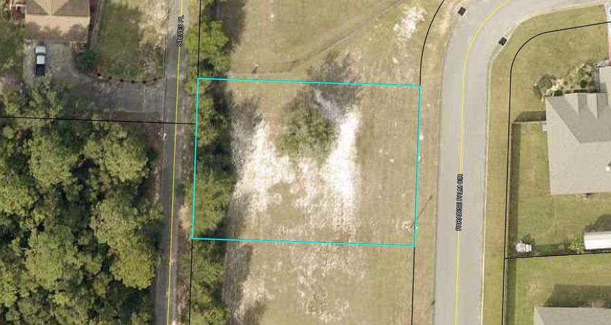 Wonderful opportunity to build your dream home in a lovely family friendly neighborhood. Great conveient location, right off Old Bethel Road in Crestview. Don't miss this opportunity to get into a great neighborhood.