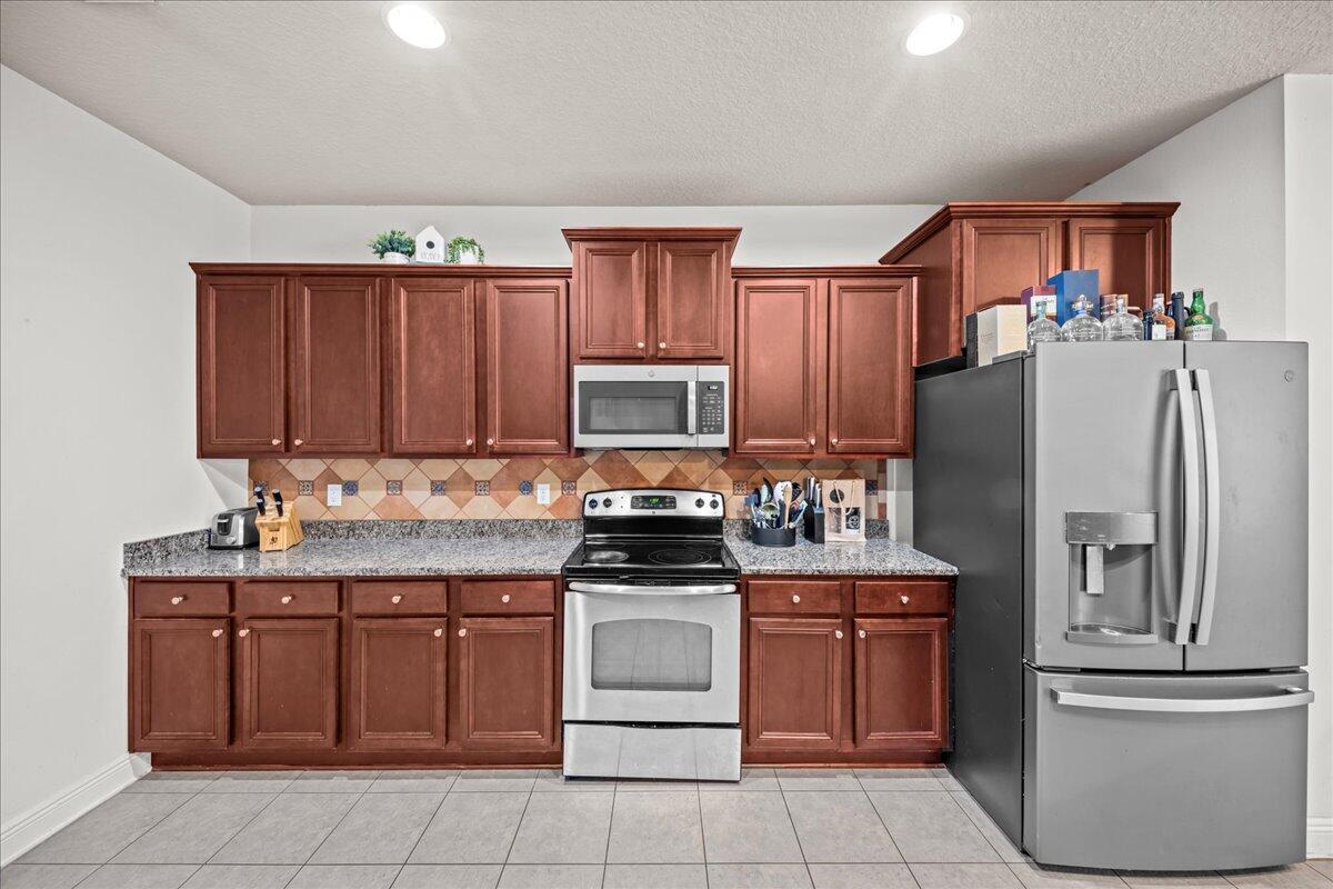 FOX VALLEY PH 3-A - Residential