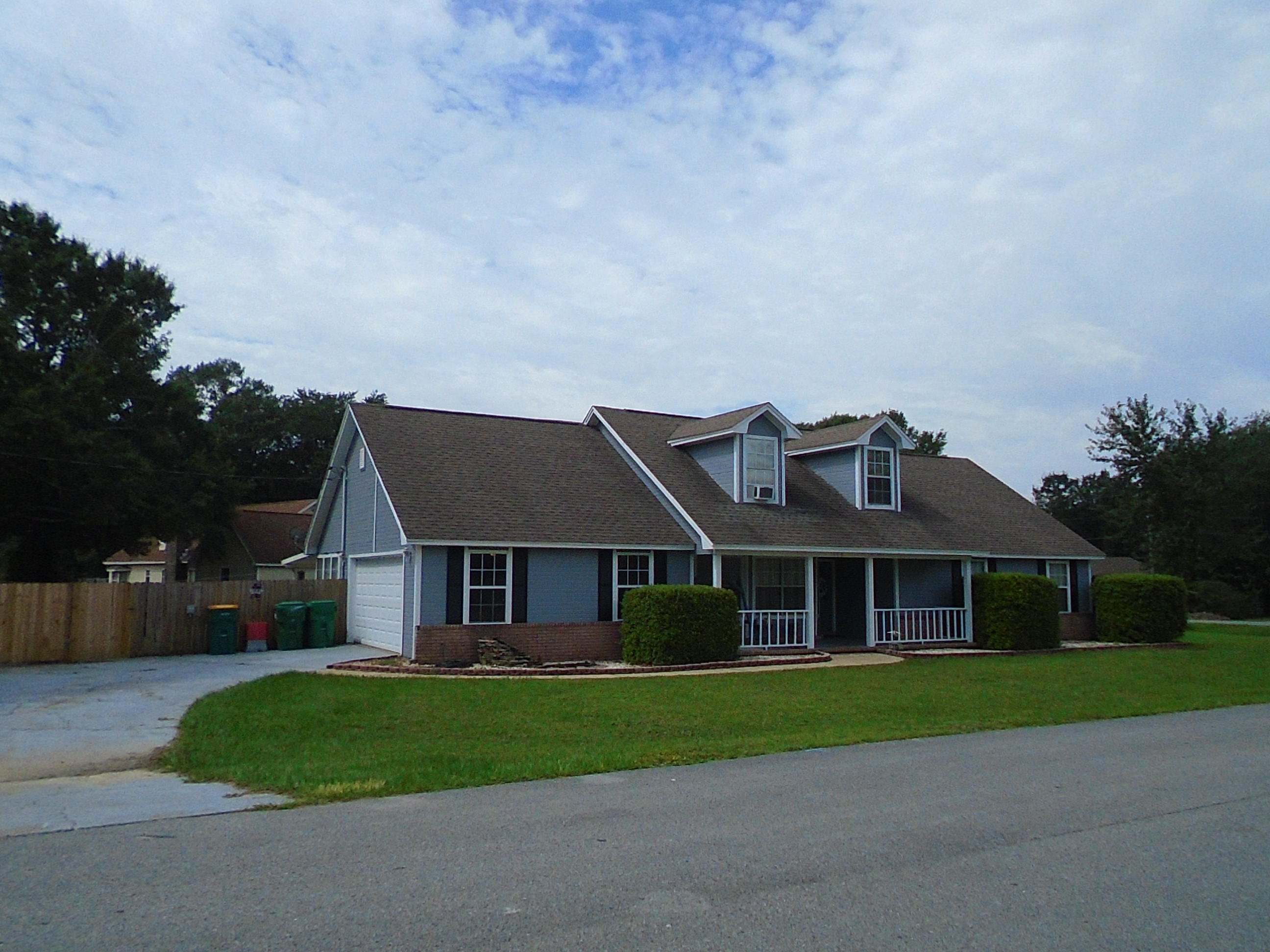 PAGE PLACE - Residential