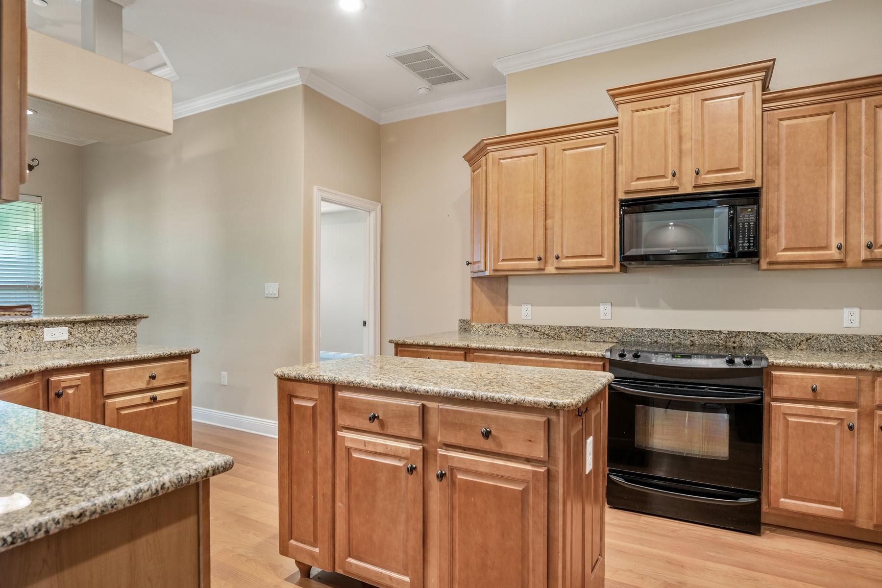 EMERALD BAY PH 1A - Residential