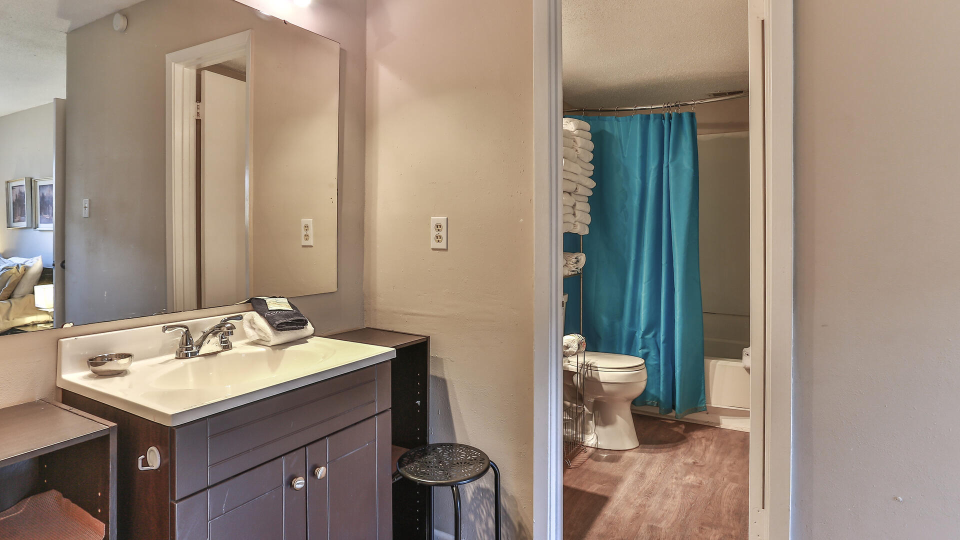 SEASCAPE CONDO TENNIS VILLAGE - Residential