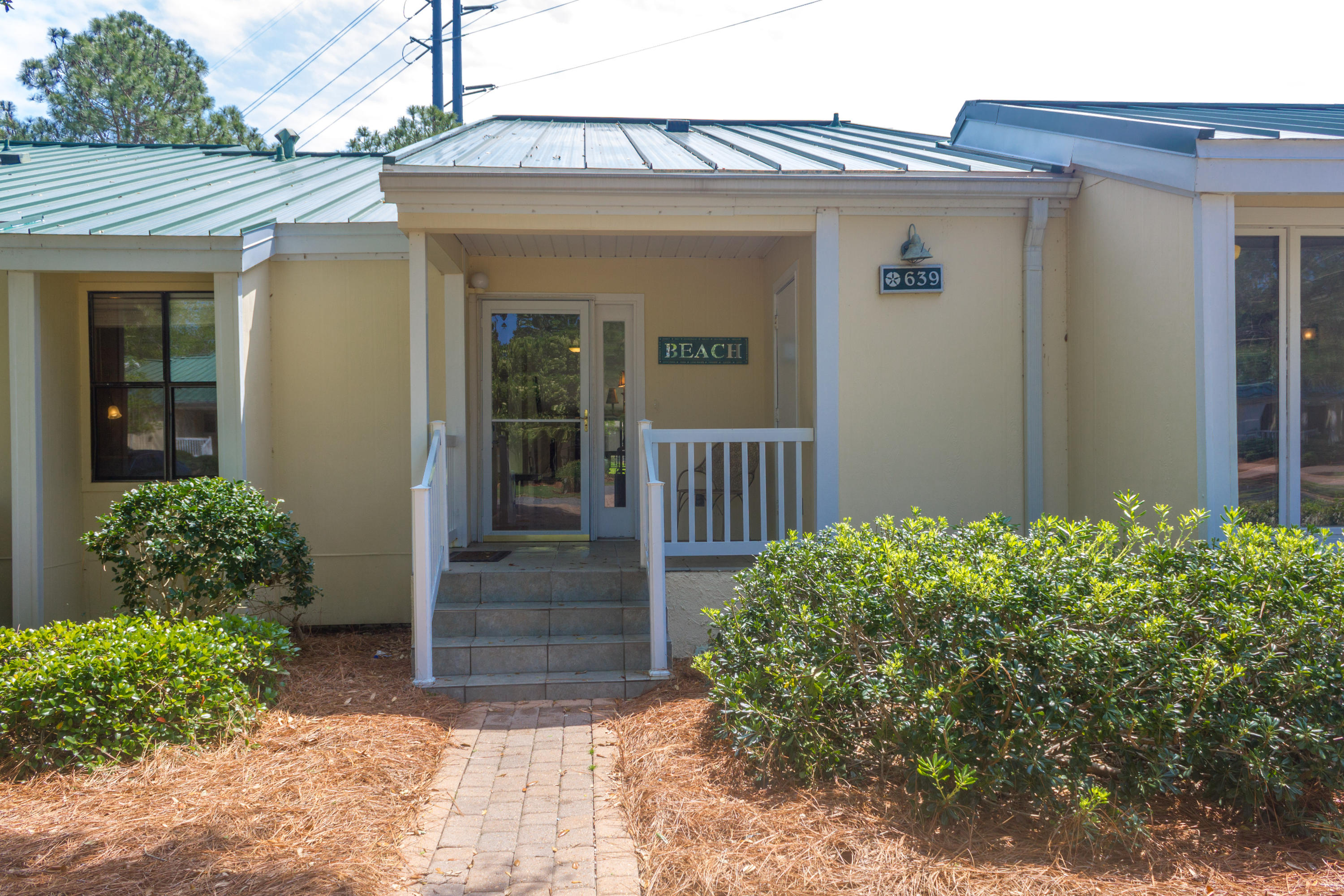 BAYOU VILLAGE CONDO PH 2 - Residential