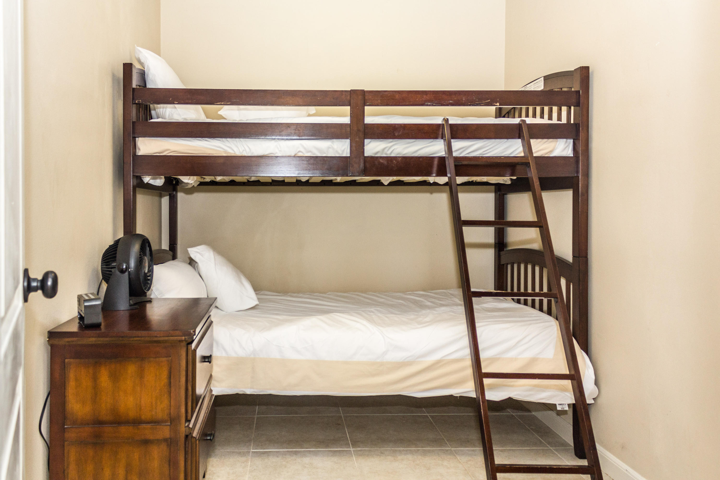 BAYOU VILLAGE CONDO PH 2 - Residential