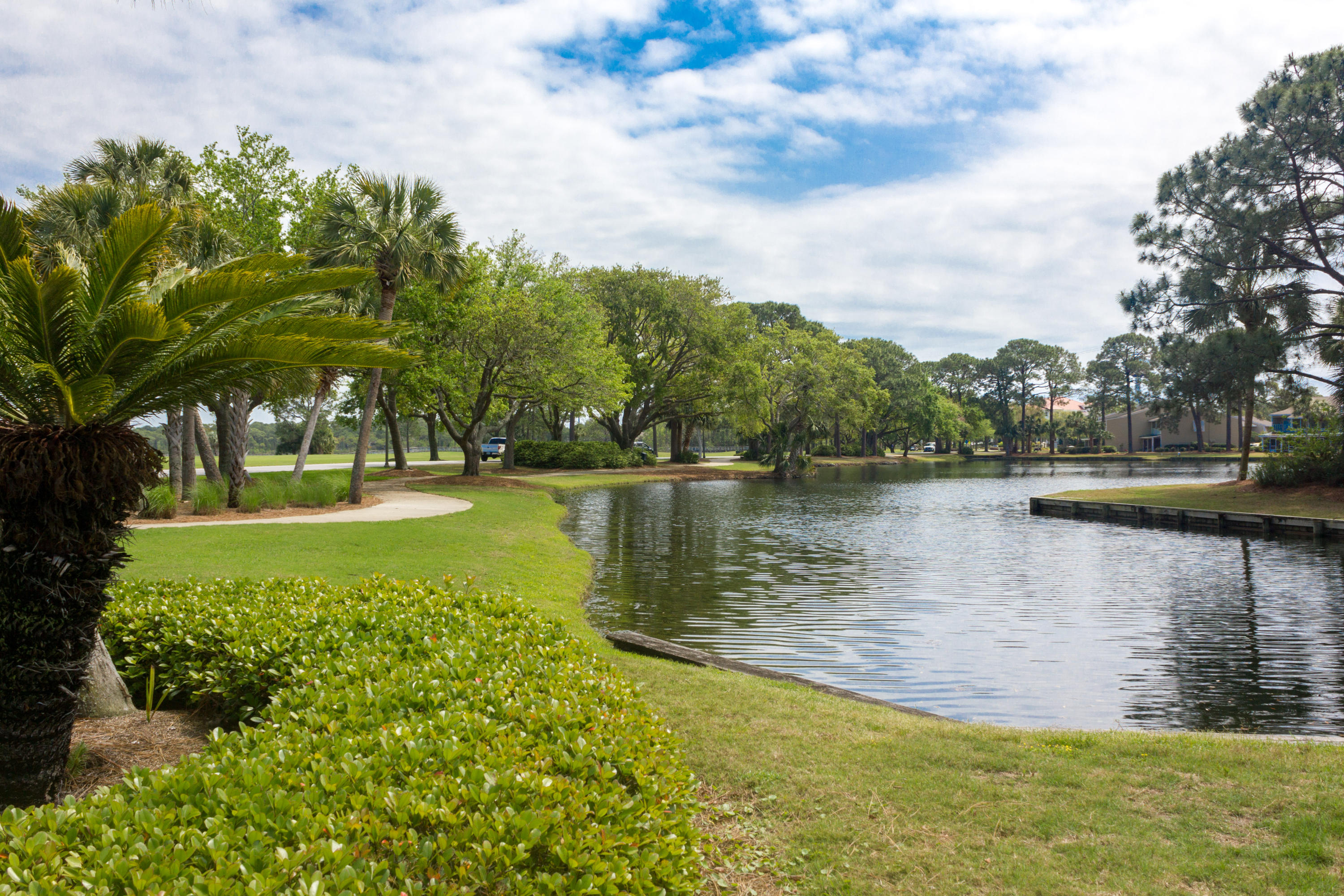 BAYOU VILLAGE CONDO PH 2 - Residential