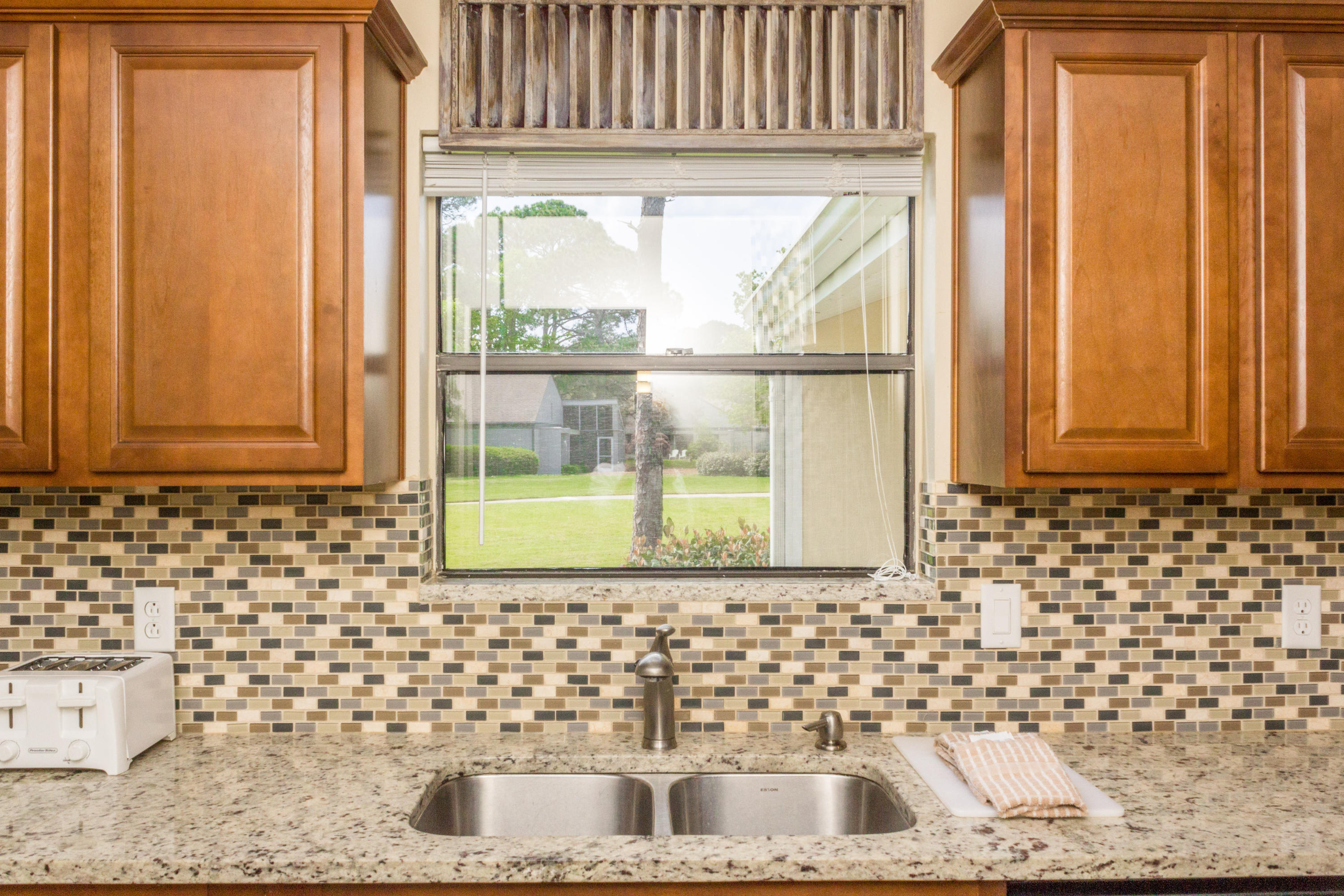 BAYOU VILLAGE CONDO PH 2 - Residential