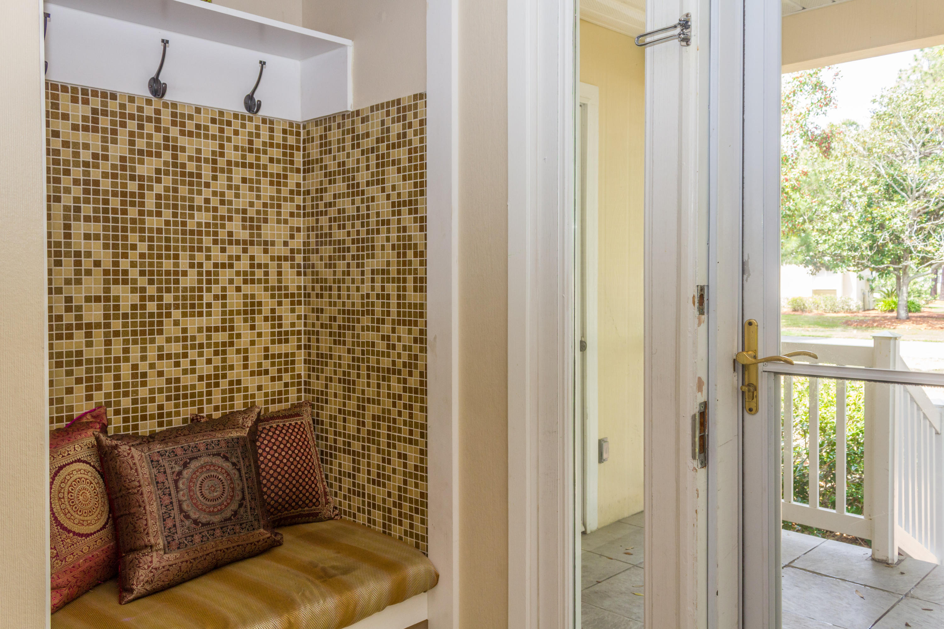 BAYOU VILLAGE CONDO PH 2 - Residential