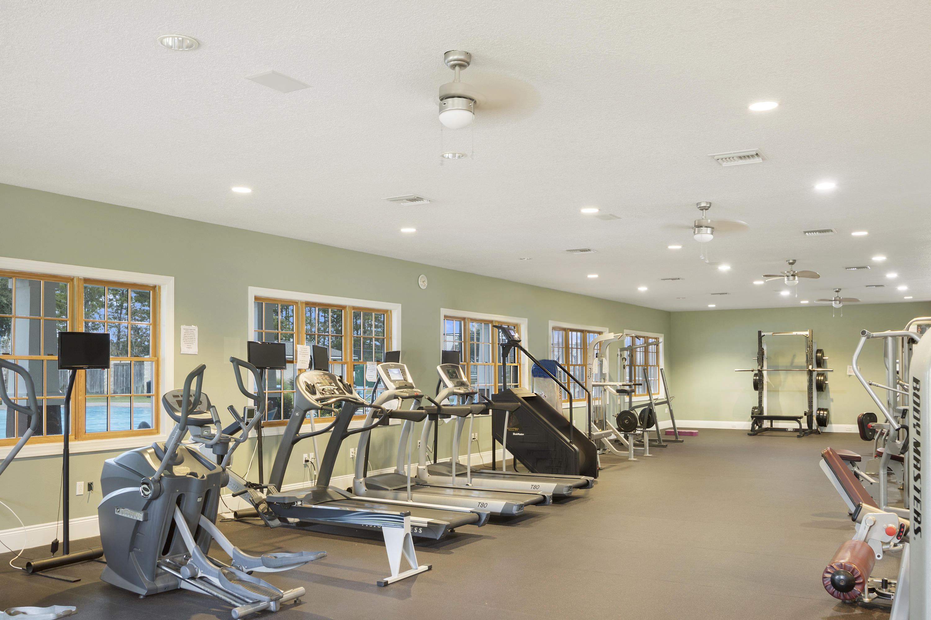 HAMMOCK BAY - Residential