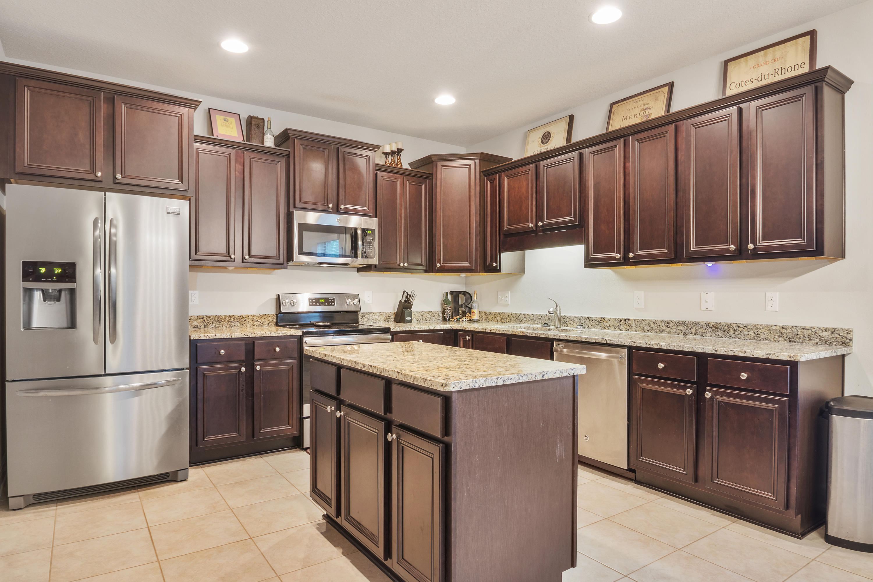 HAMMOCK BAY - Residential