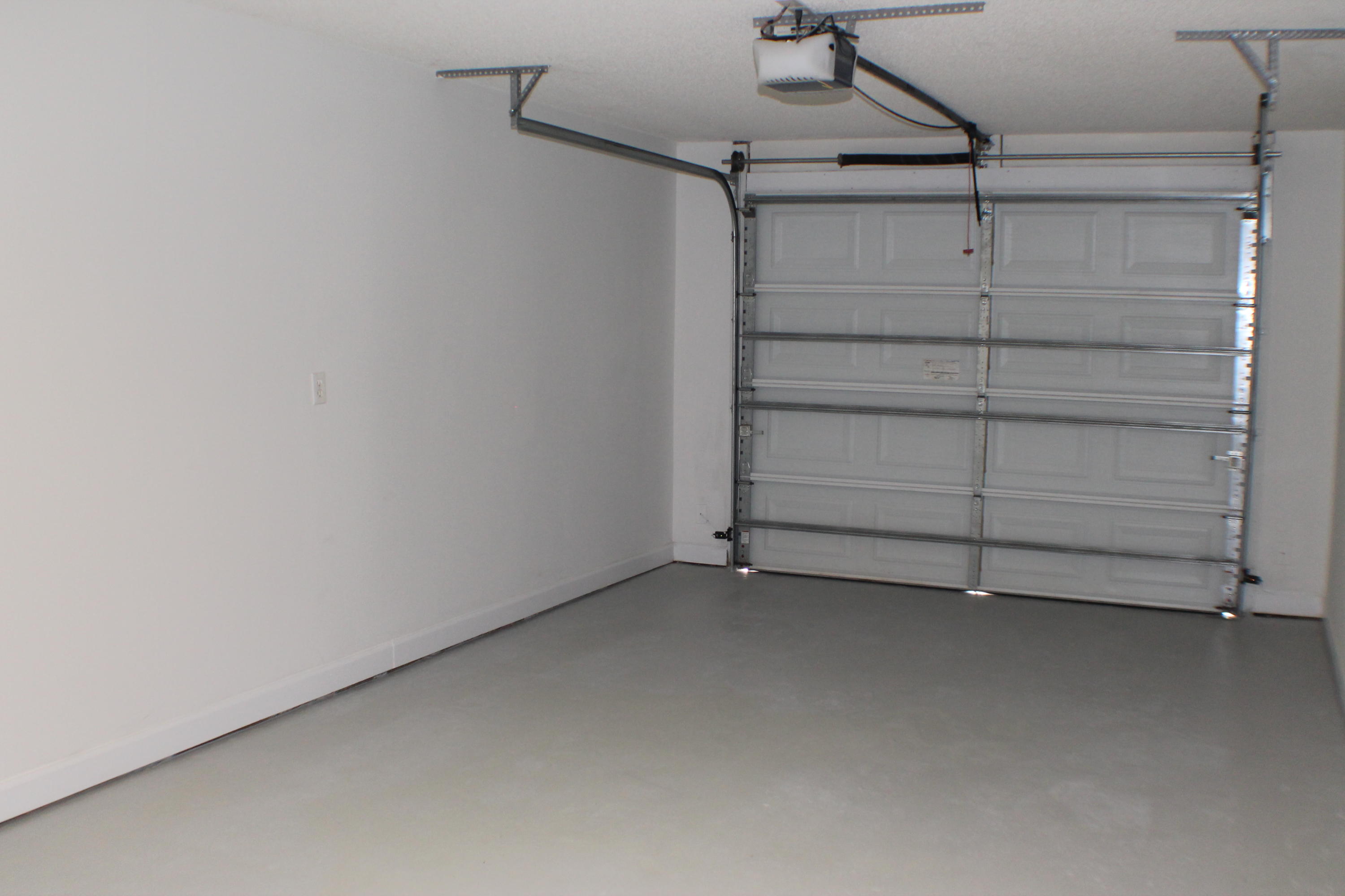 TRIPLE LAKES ESTATES - Residential