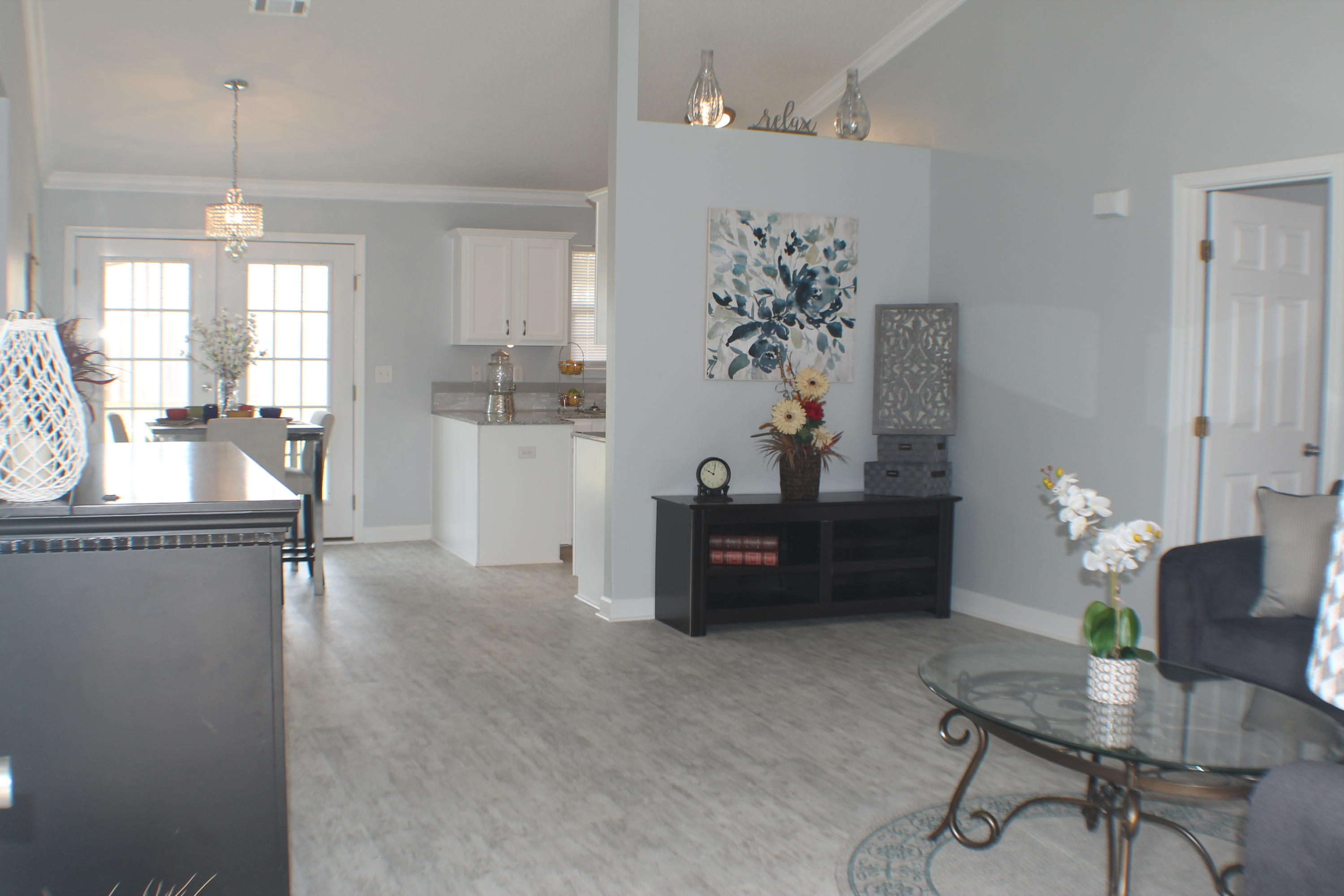 TRIPLE LAKES ESTATES - Residential