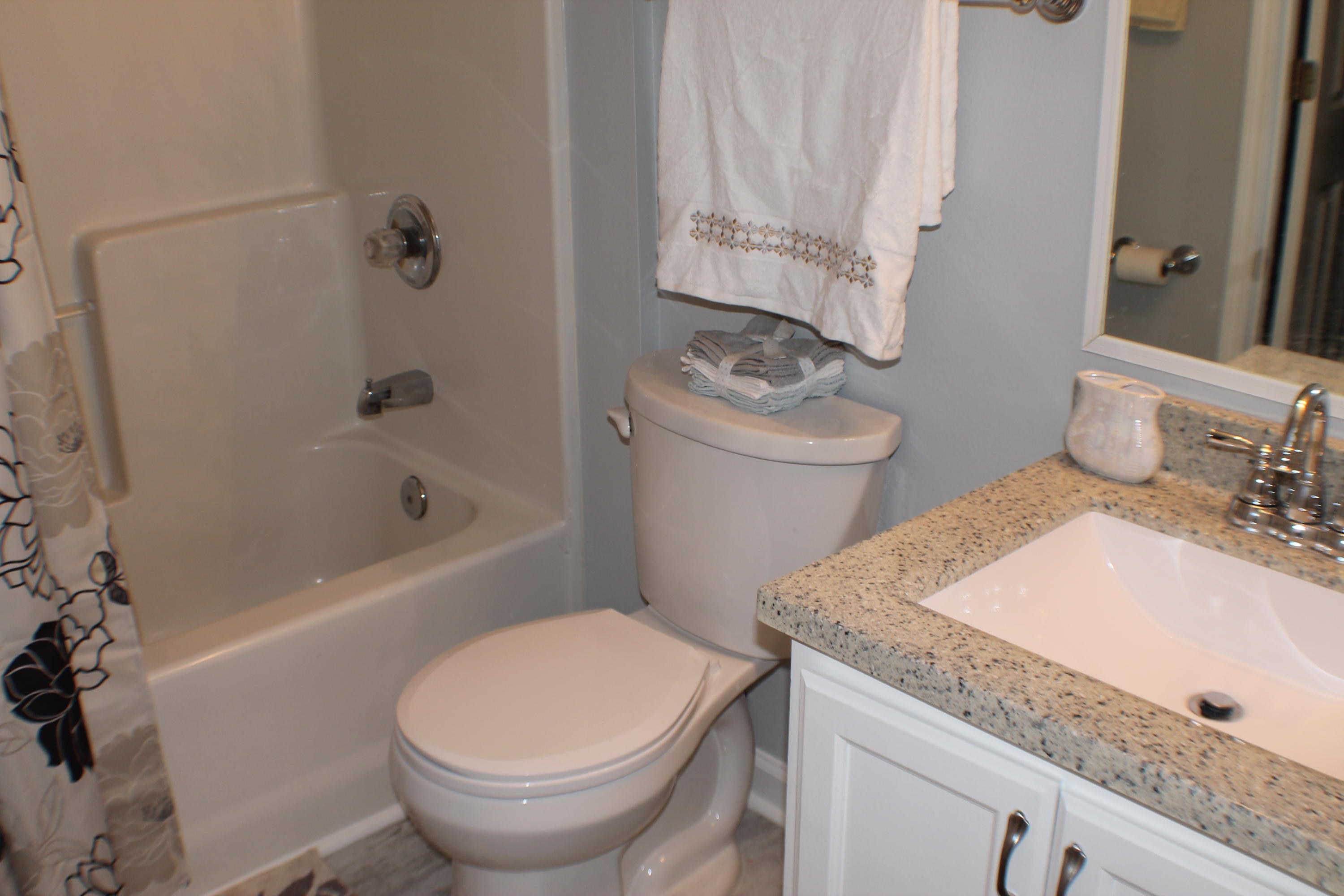 TRIPLE LAKES ESTATES - Residential