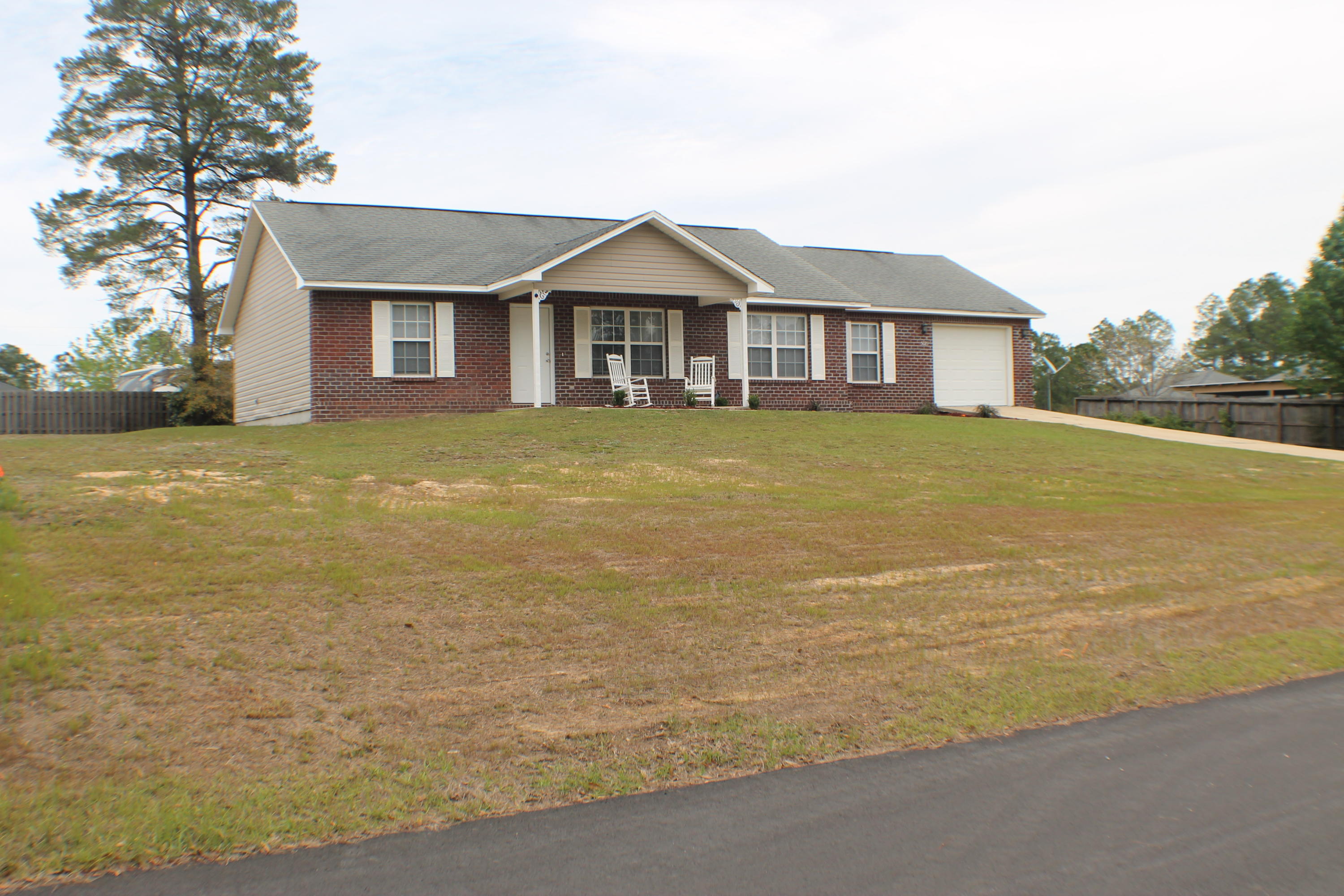 TRIPLE LAKES ESTATES - Residential