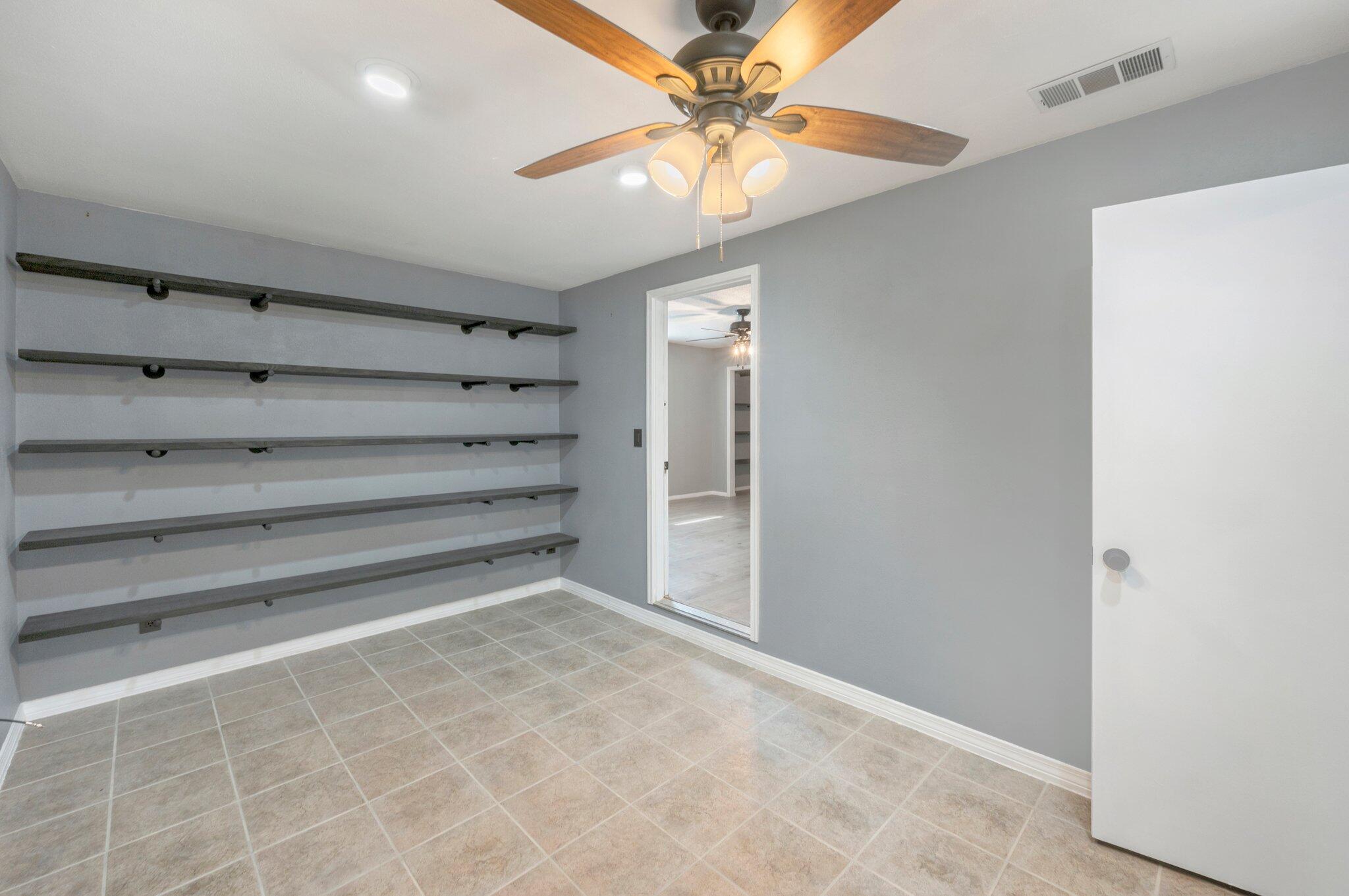 CREEKSIDE 4 - Residential