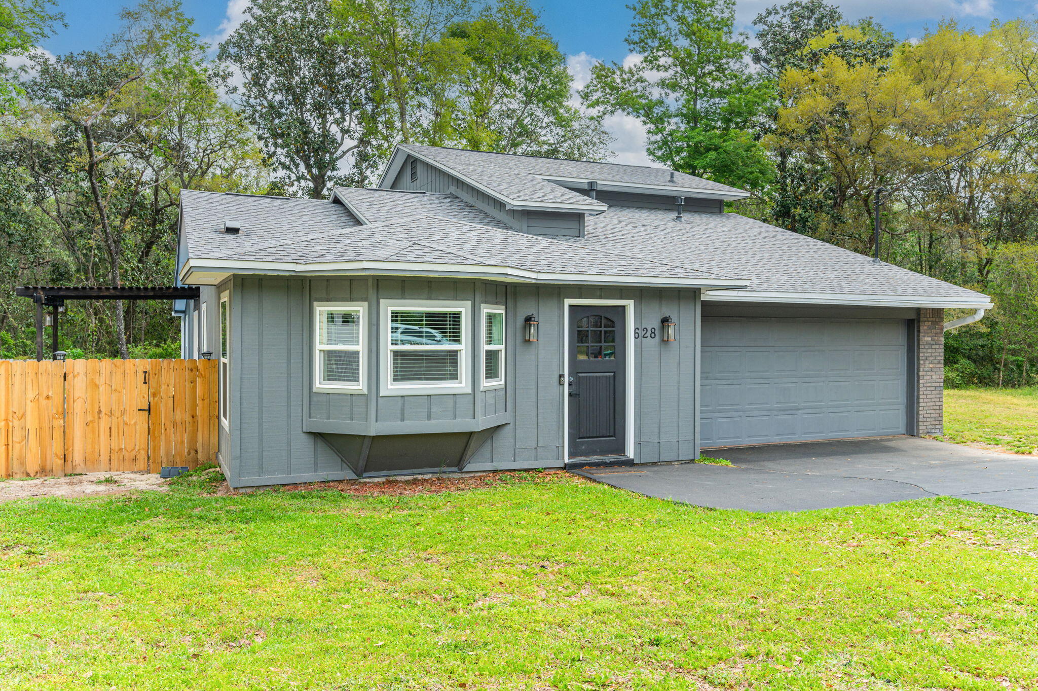 CREEKSIDE 4 - Residential