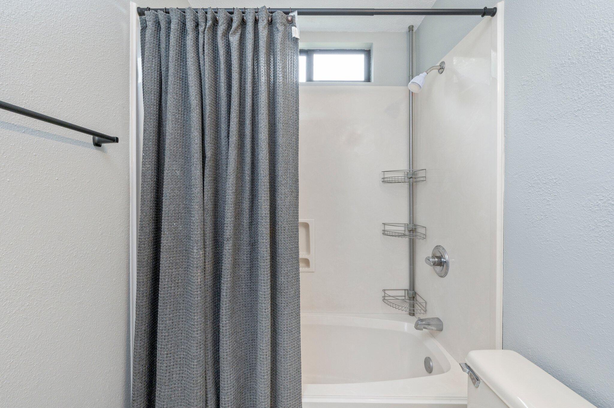 CREEKSIDE 4 - Residential