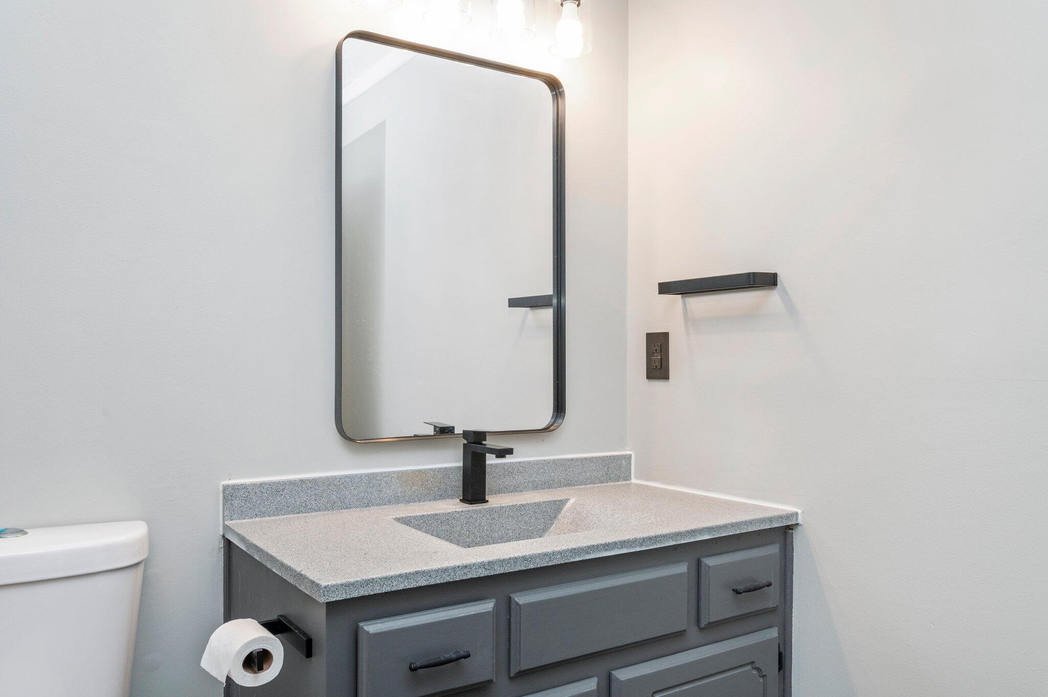 CREEKSIDE 4 - Residential