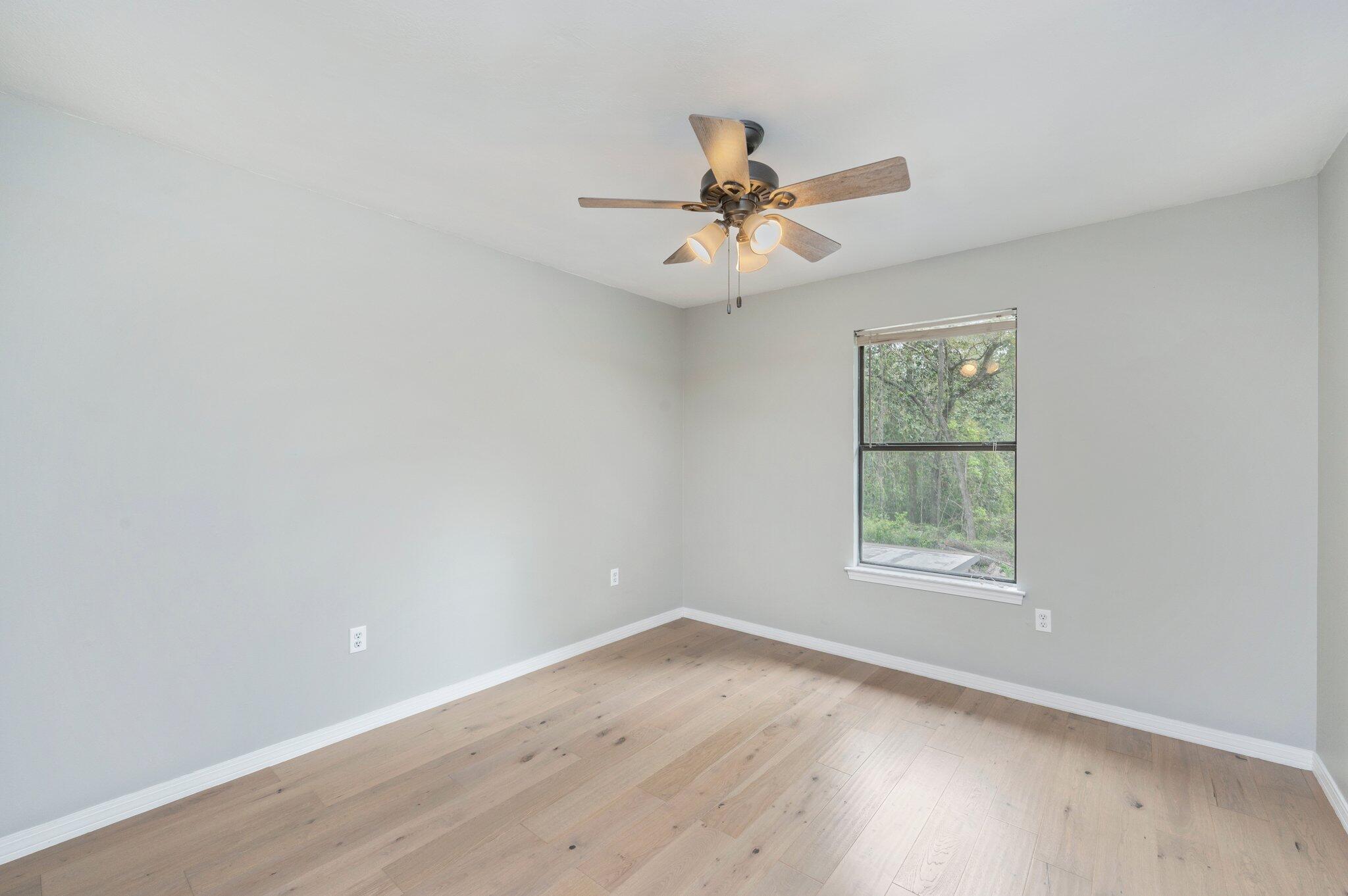 CREEKSIDE 4 - Residential