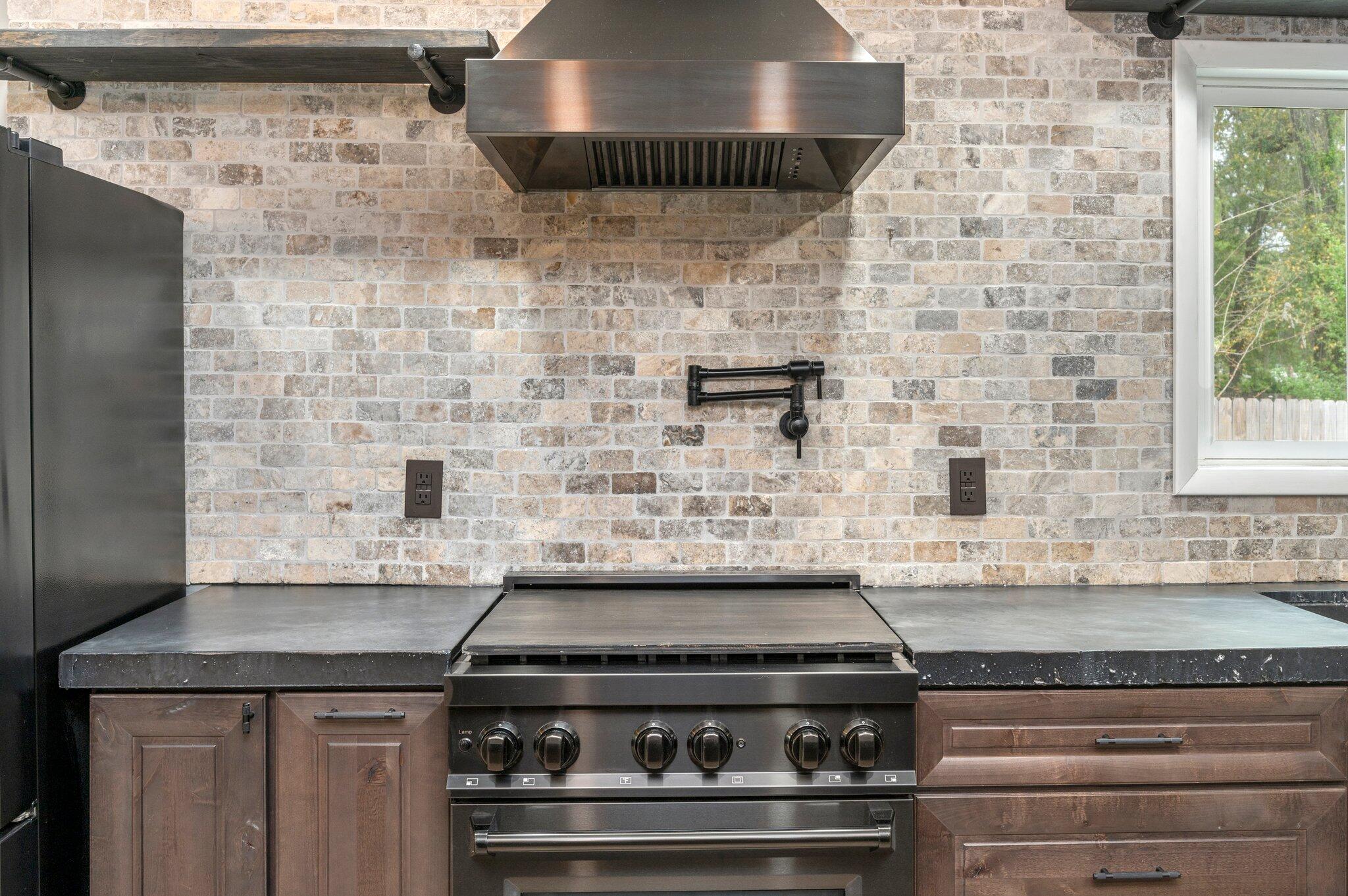 CREEKSIDE 4 - Residential