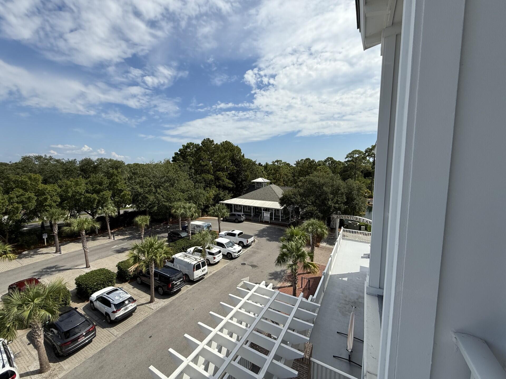 OBSERVATION POINT - Residential