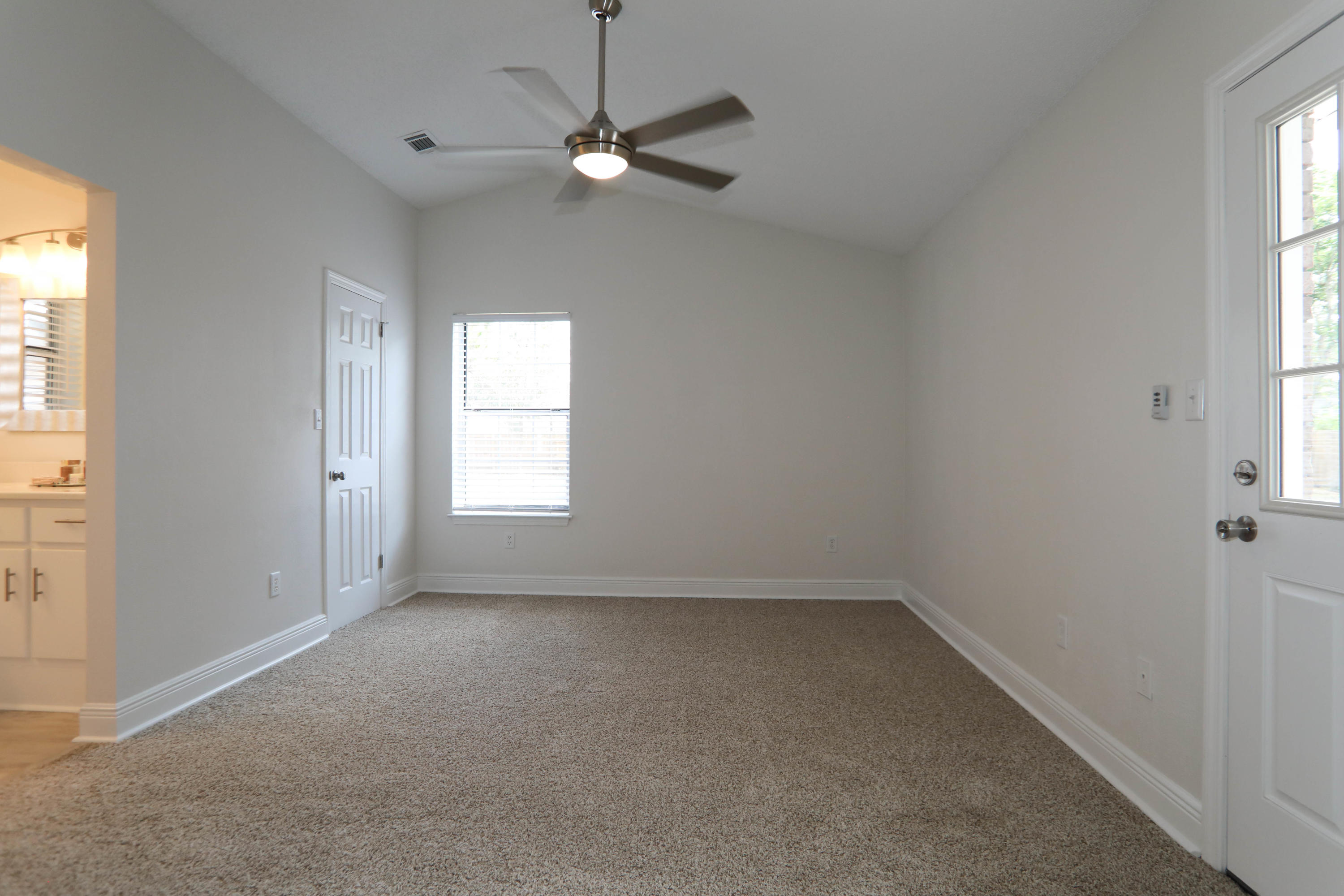 ORION LAKE - Residential