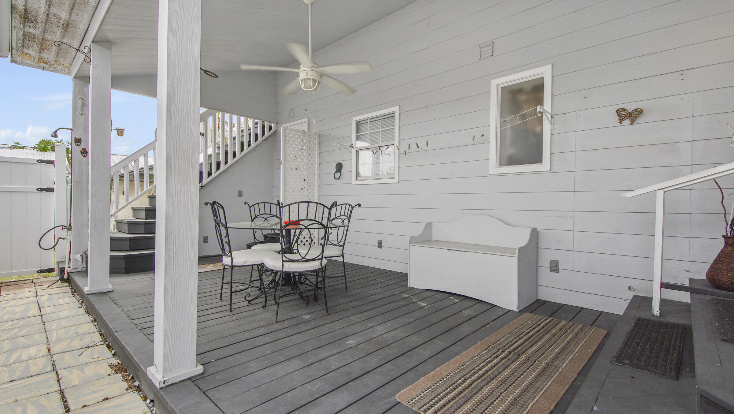 LAGUNA BEACH ESTATES 5TH ADDN - Residential