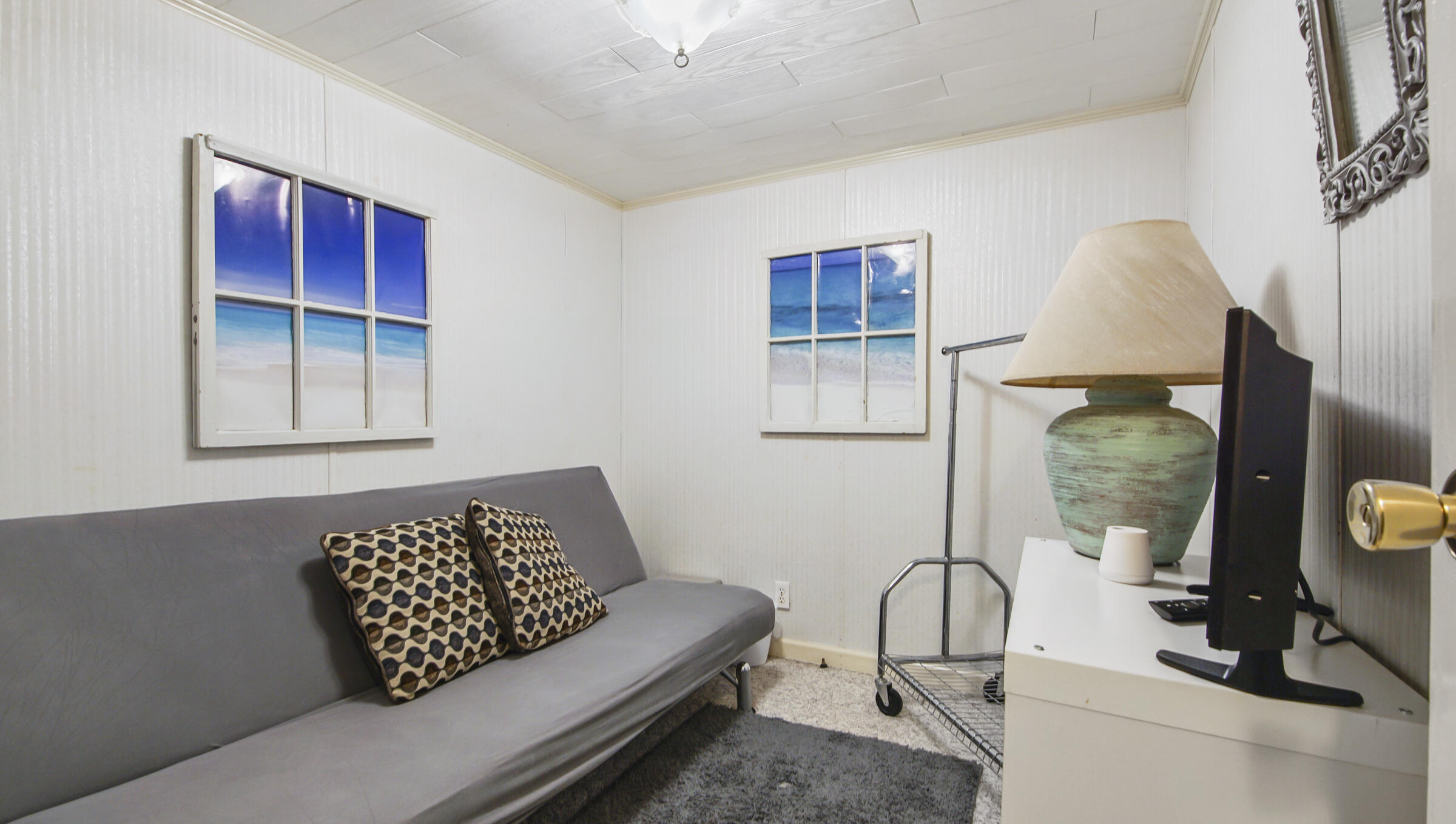 LAGUNA BEACH ESTATES 5TH ADDN - Residential