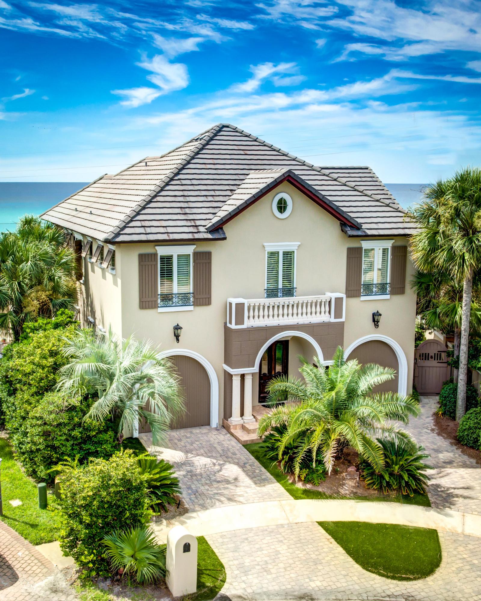 AVALON BEACH ESTATES - Residential