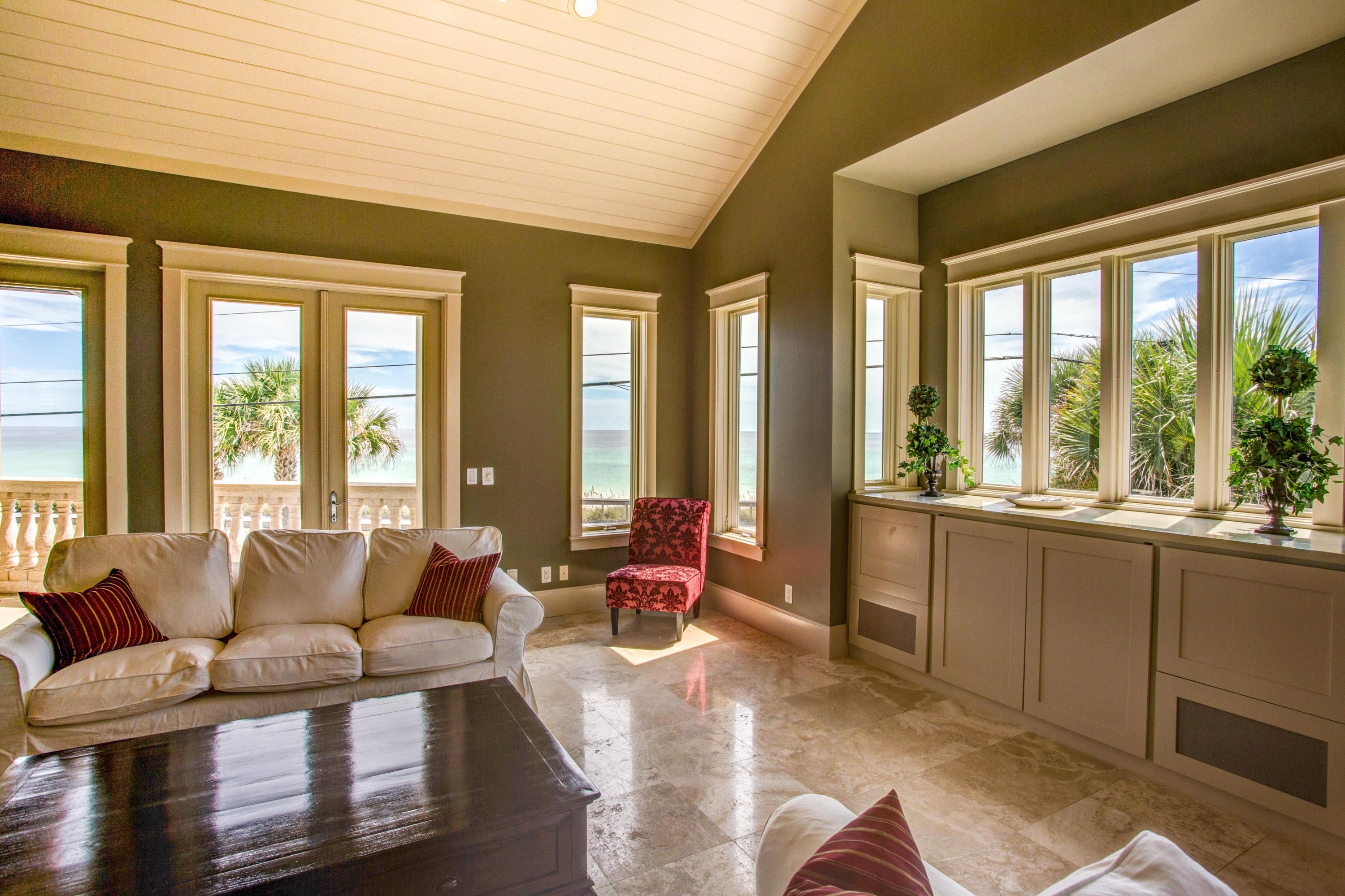 AVALON BEACH ESTATES - Residential