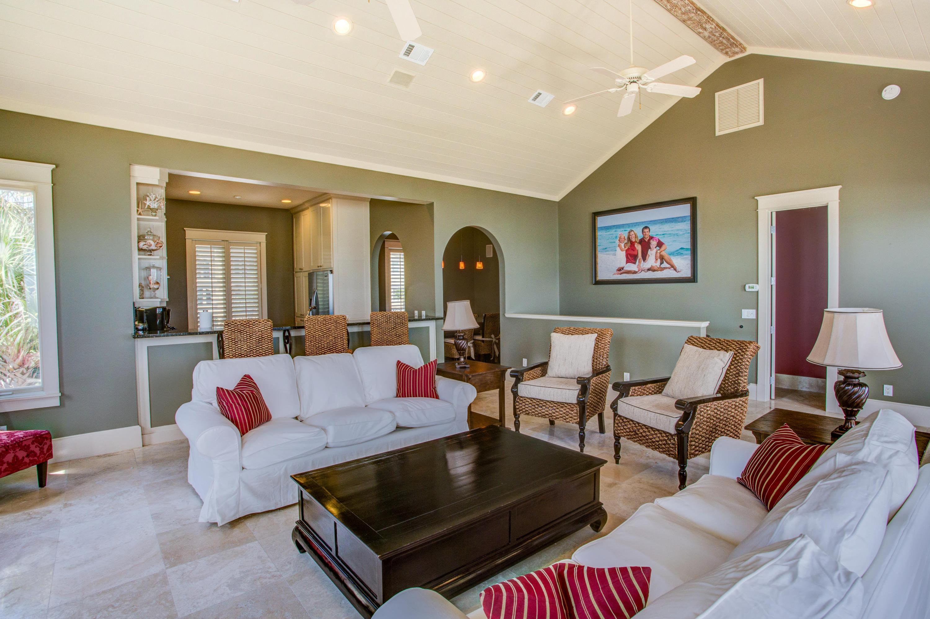 AVALON BEACH ESTATES - Residential