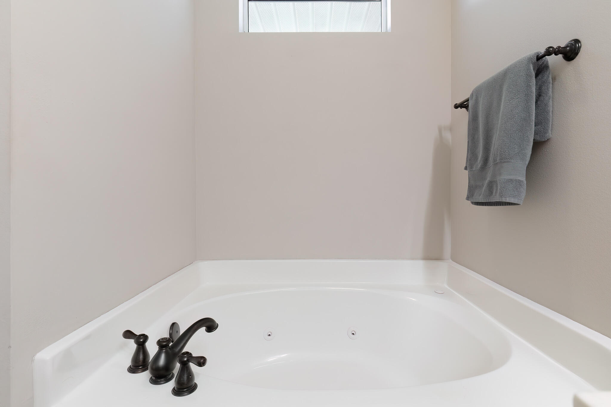 OCEAN CITY LOT 133 & E1/2 VACATED ALLEY - Residential Lease