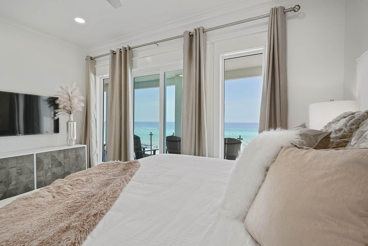 DUNES OF DESTIN - Residential
