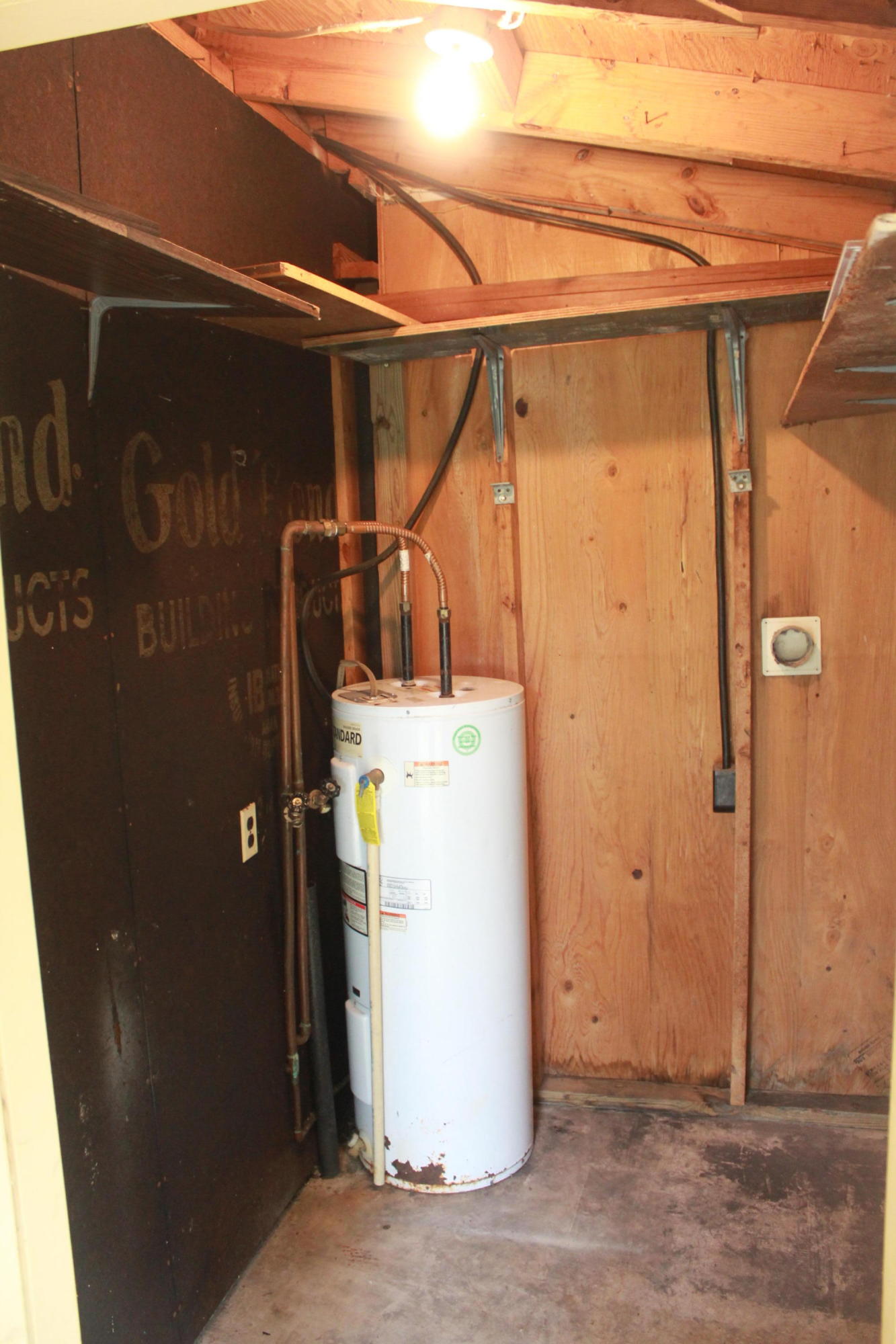 PORT DIXIE - Residential Lease
