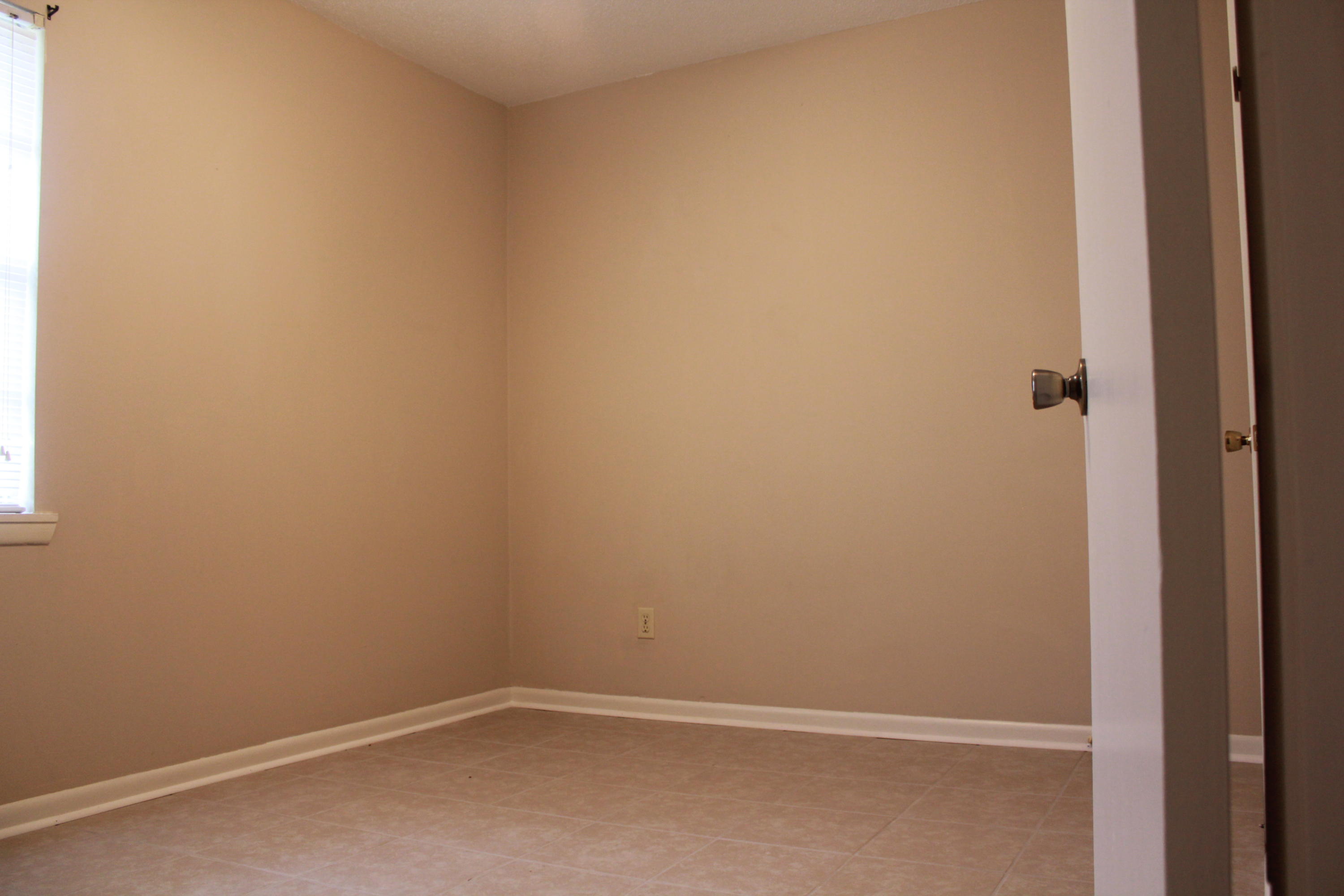 PORT DIXIE - Residential Lease