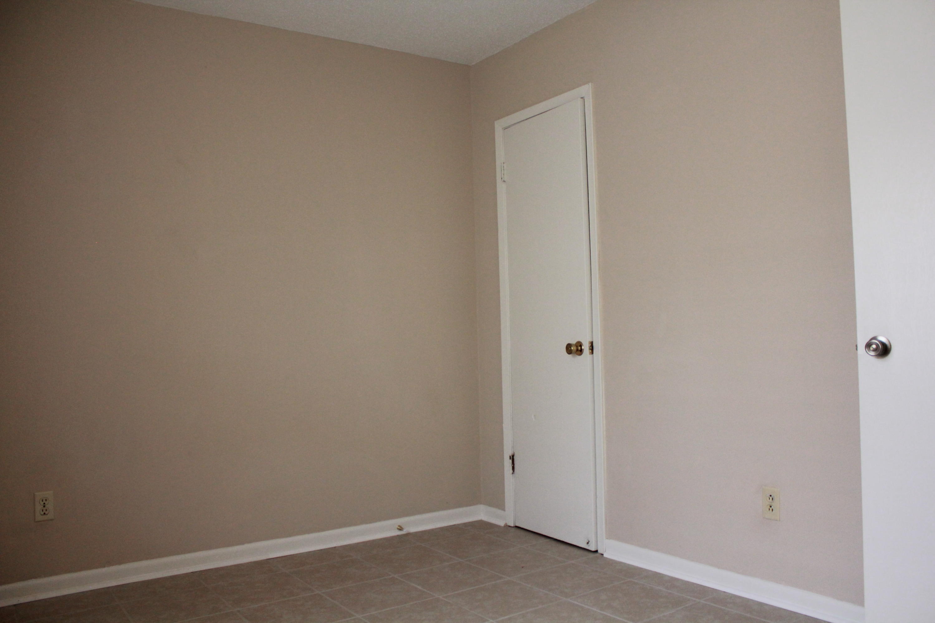 PORT DIXIE - Residential Lease