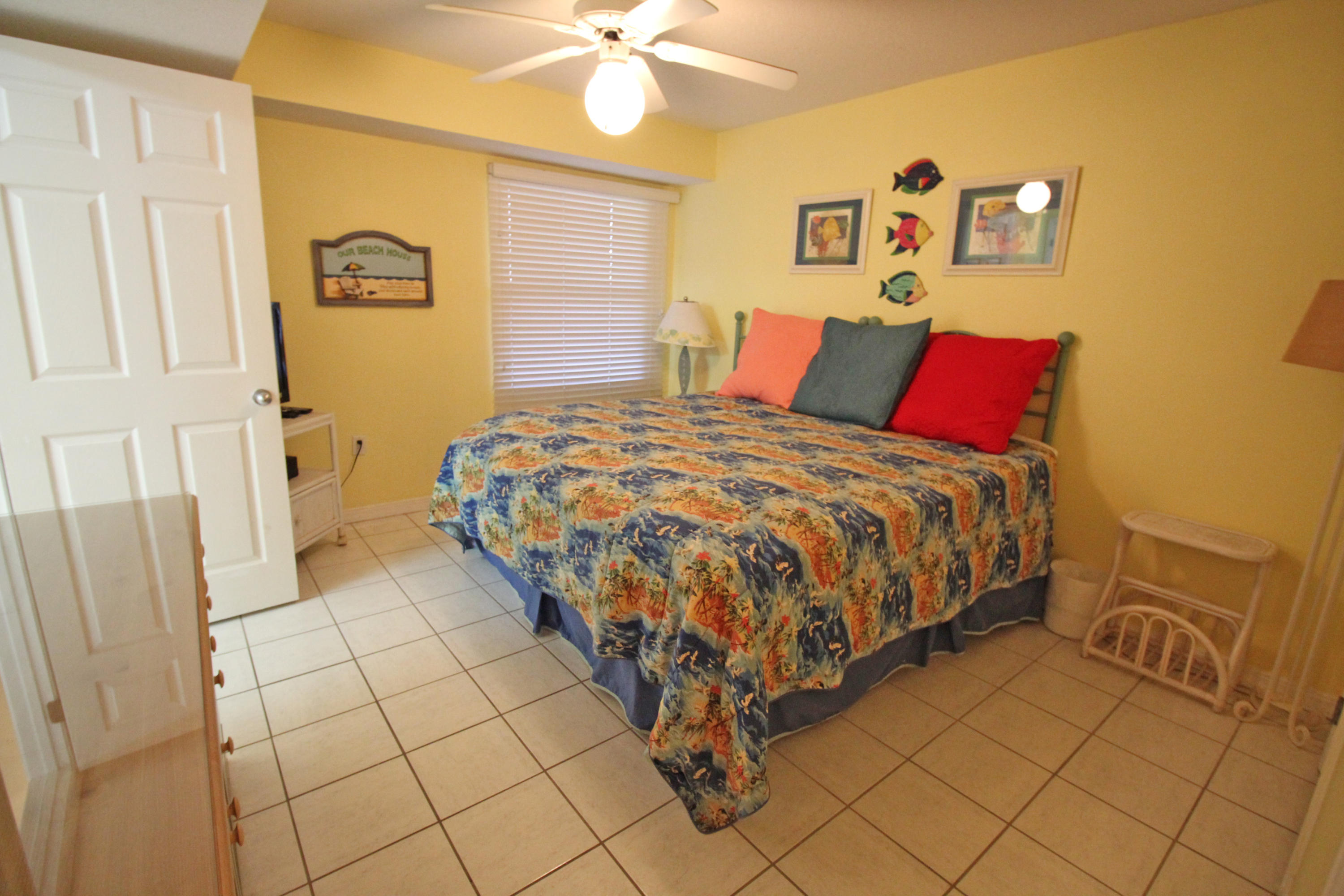 SUMMERLIN CONDO - Residential