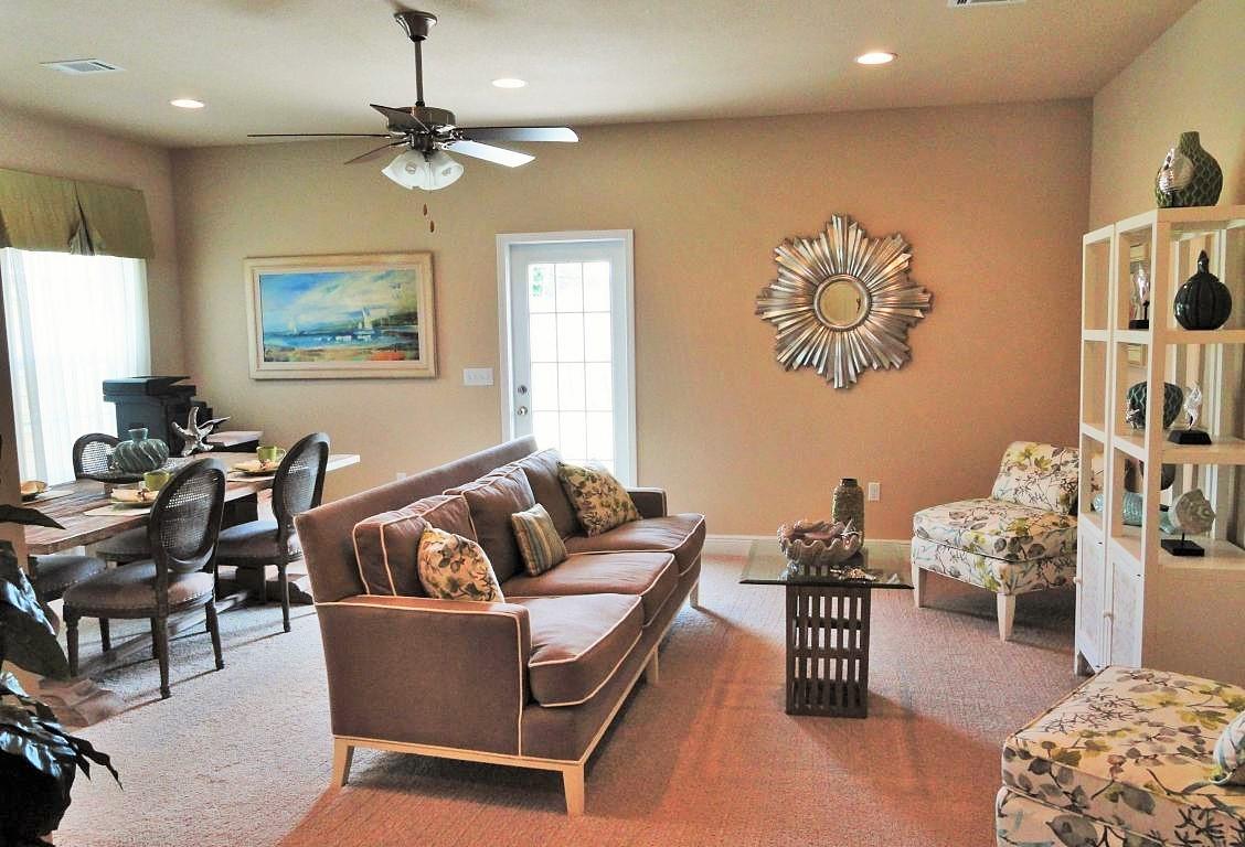 Iron Horse T/H - Residential