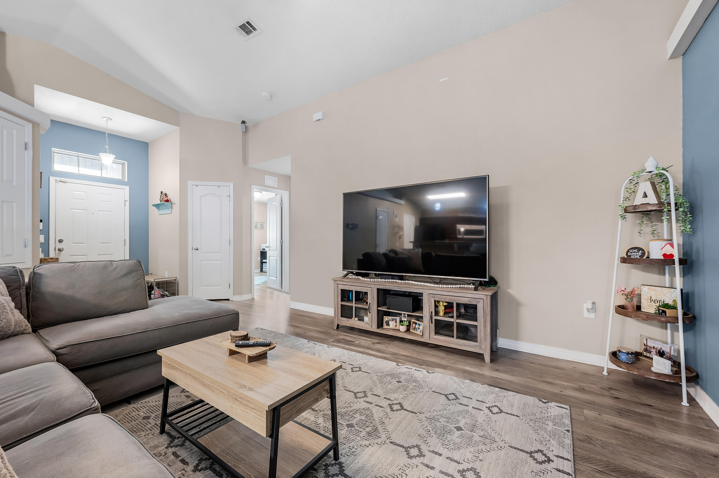 NONESUCH WAY - Residential