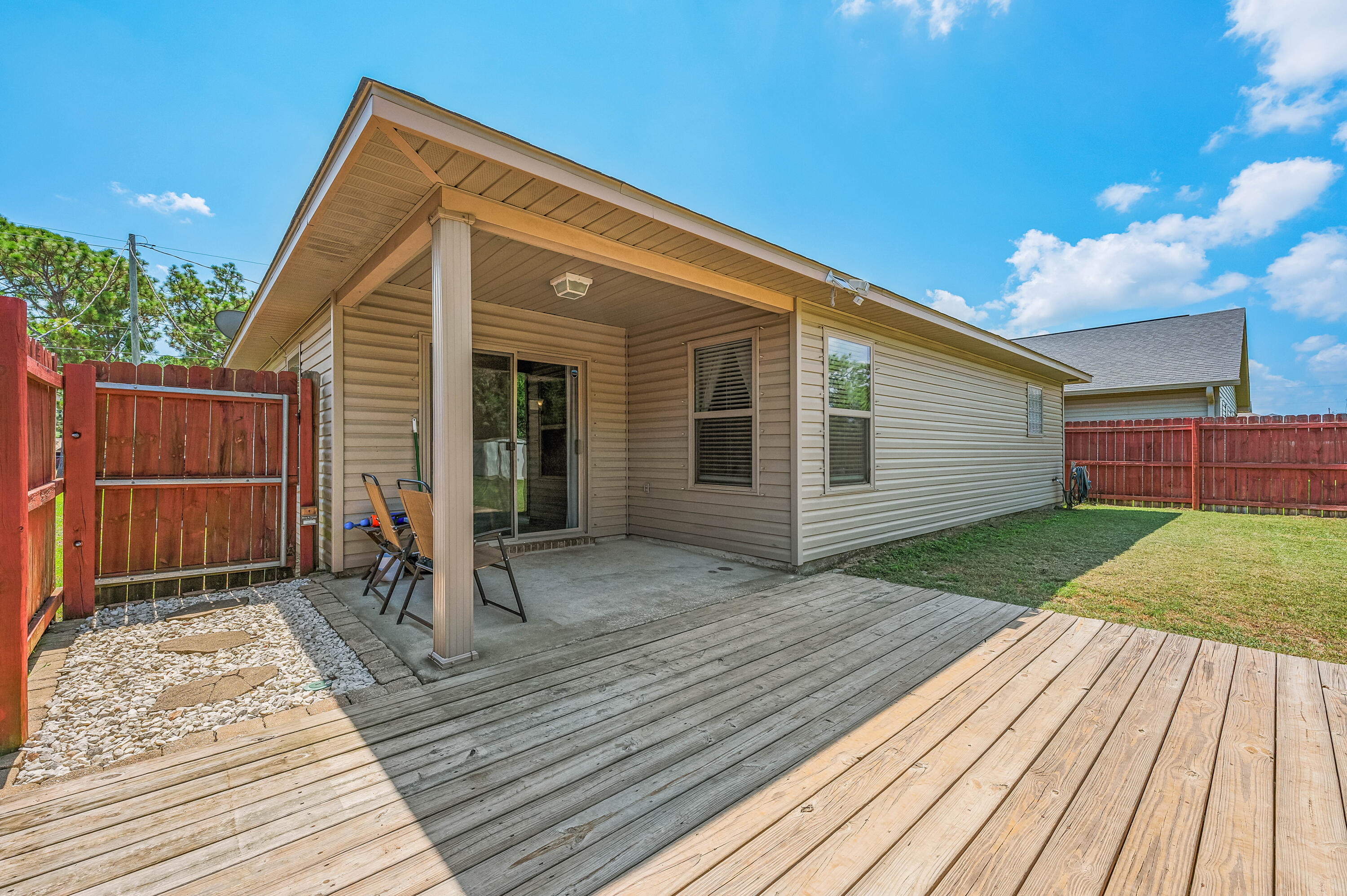 NONESUCH WAY - Residential