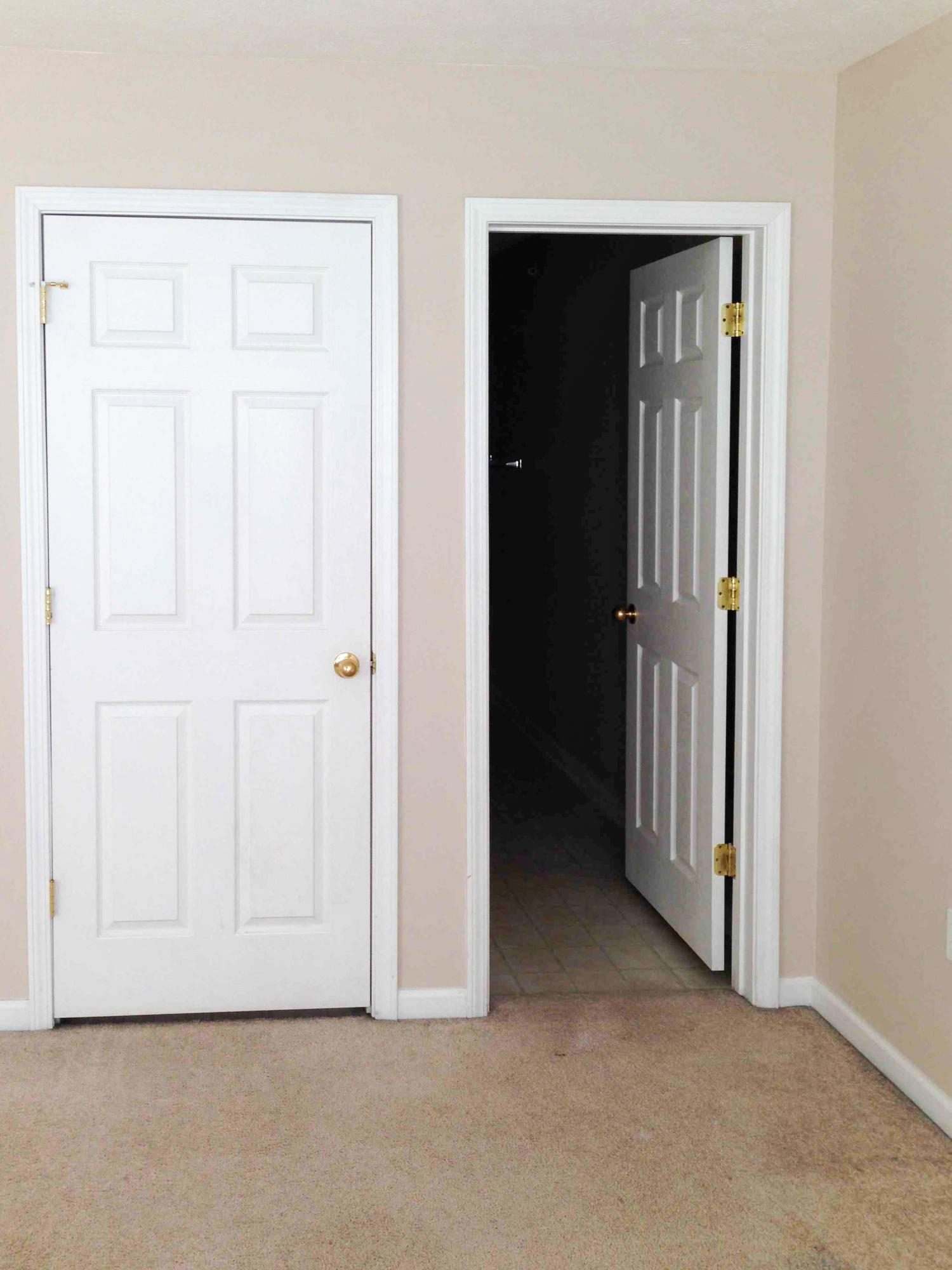 ROLLING PINES T/H - Residential