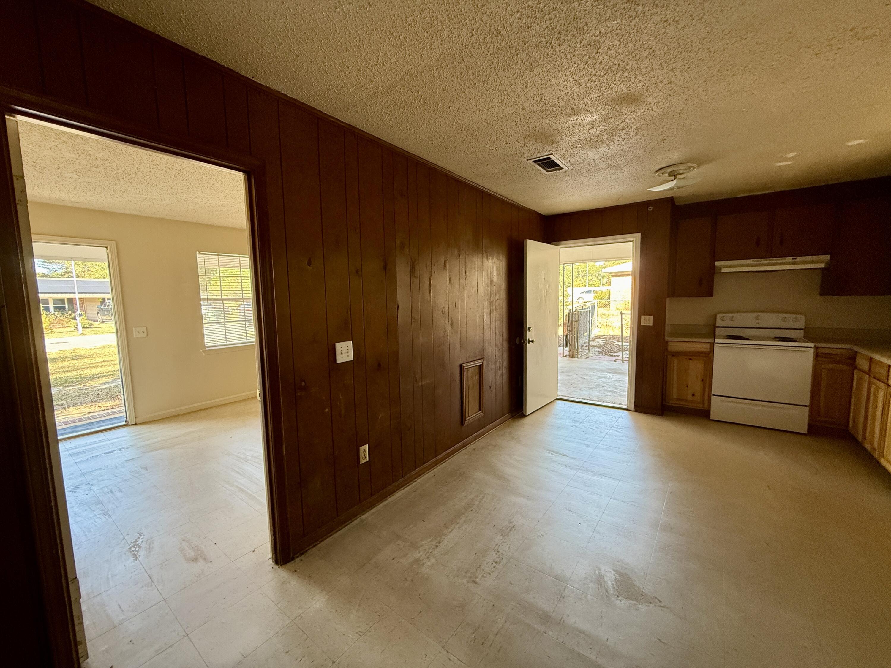 NONESUCH WAY - Residential